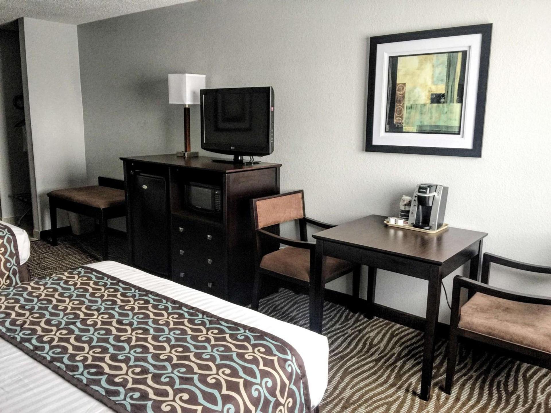 Best Western Executive Inn- Mount Gilead photo 15