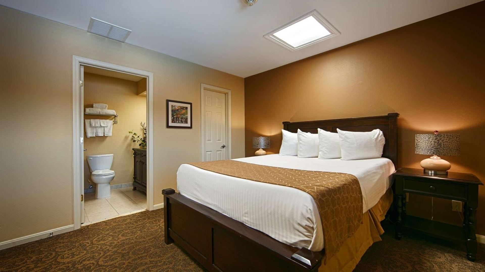 Best Western Shelbyville Lodge photo 17