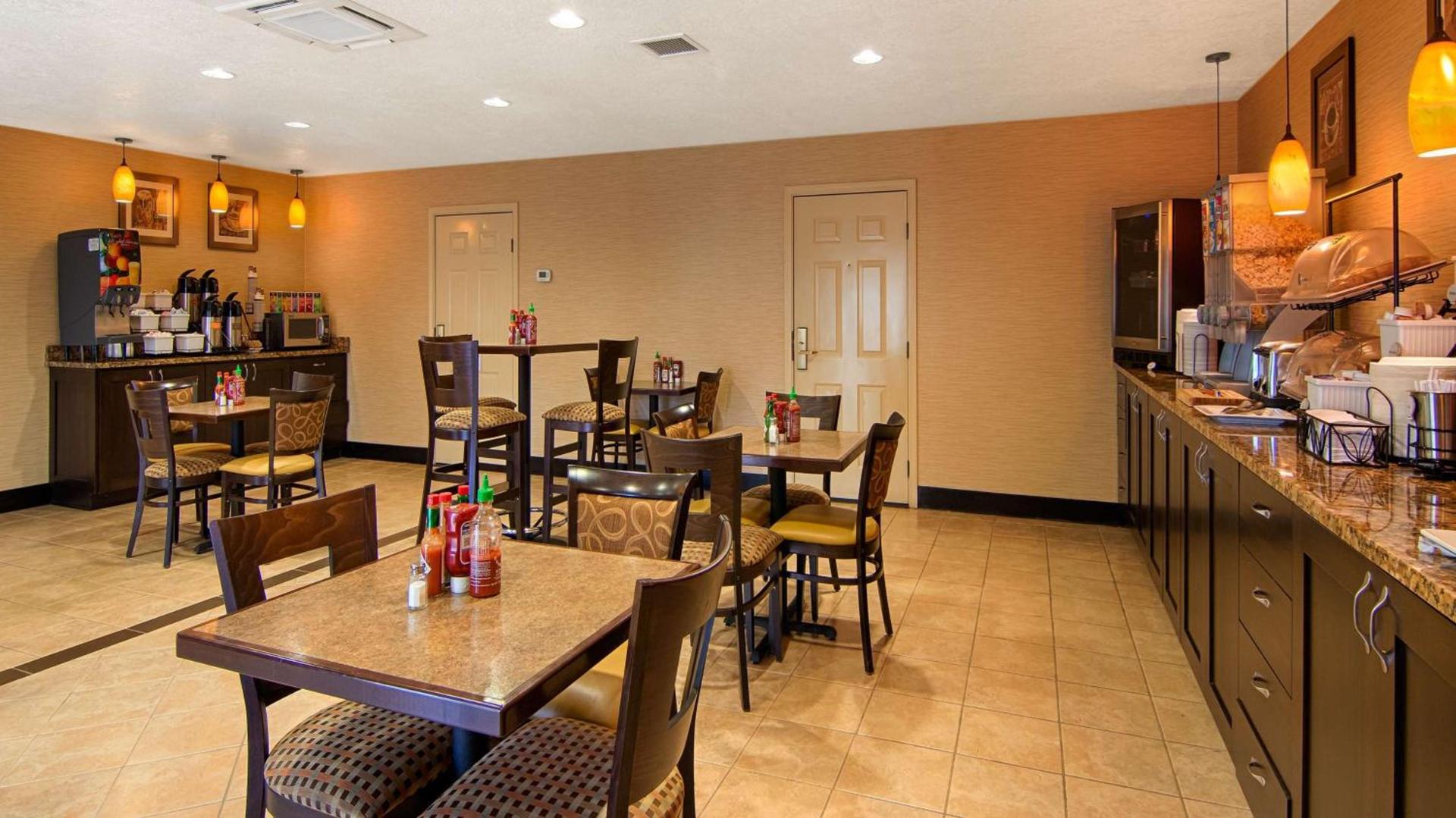 Best Western Plus Grand Manor Inn photo 22