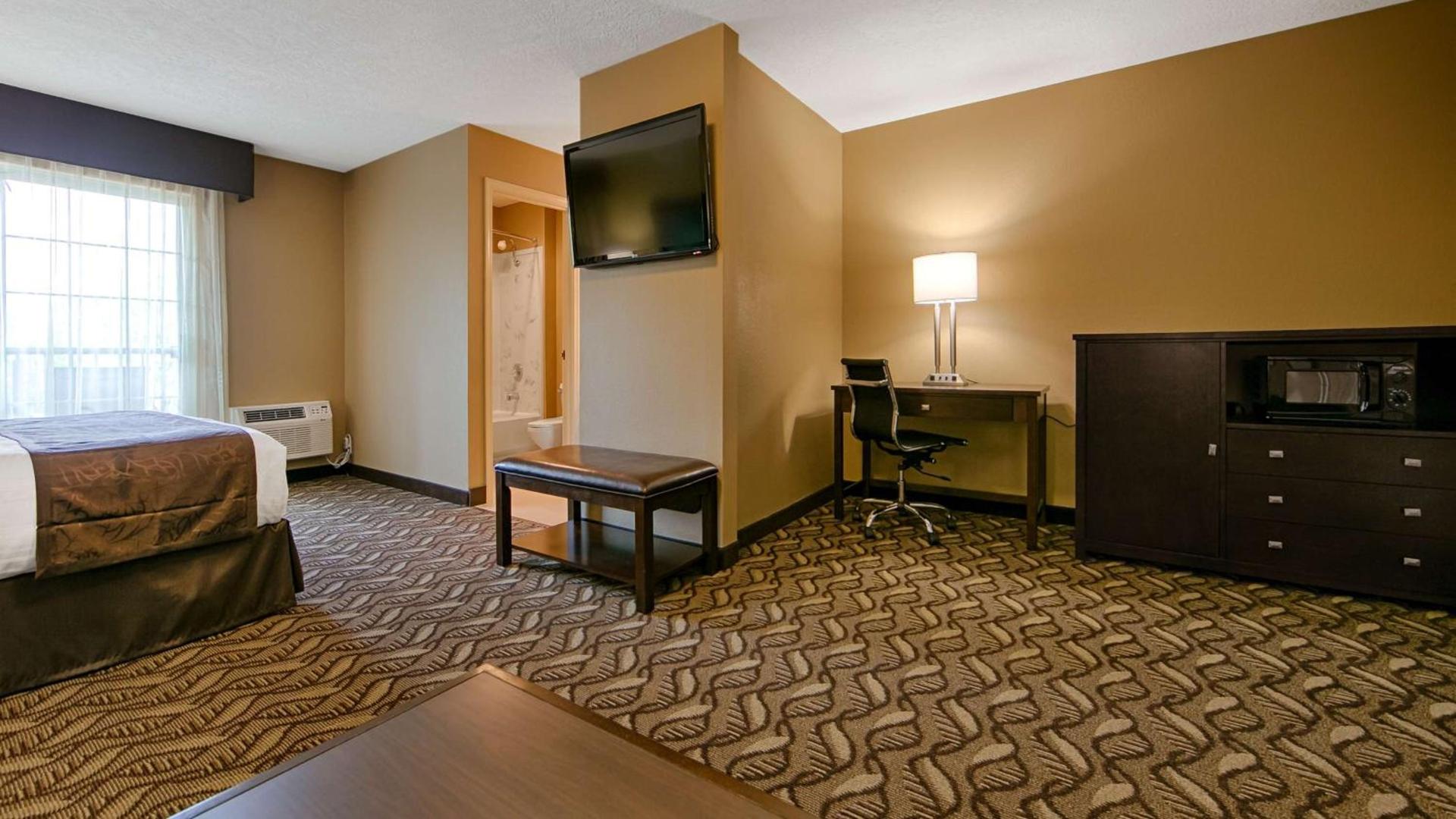 Best Western Plus Grand Manor Inn photo 14