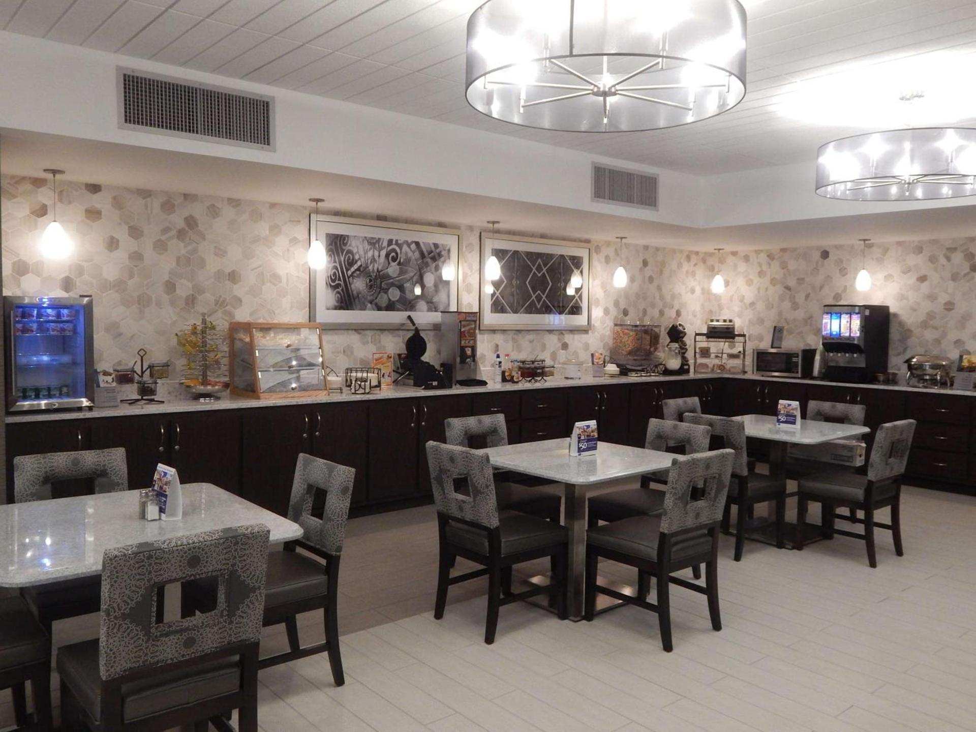 Best Western Plus Bradford Inn photo 7