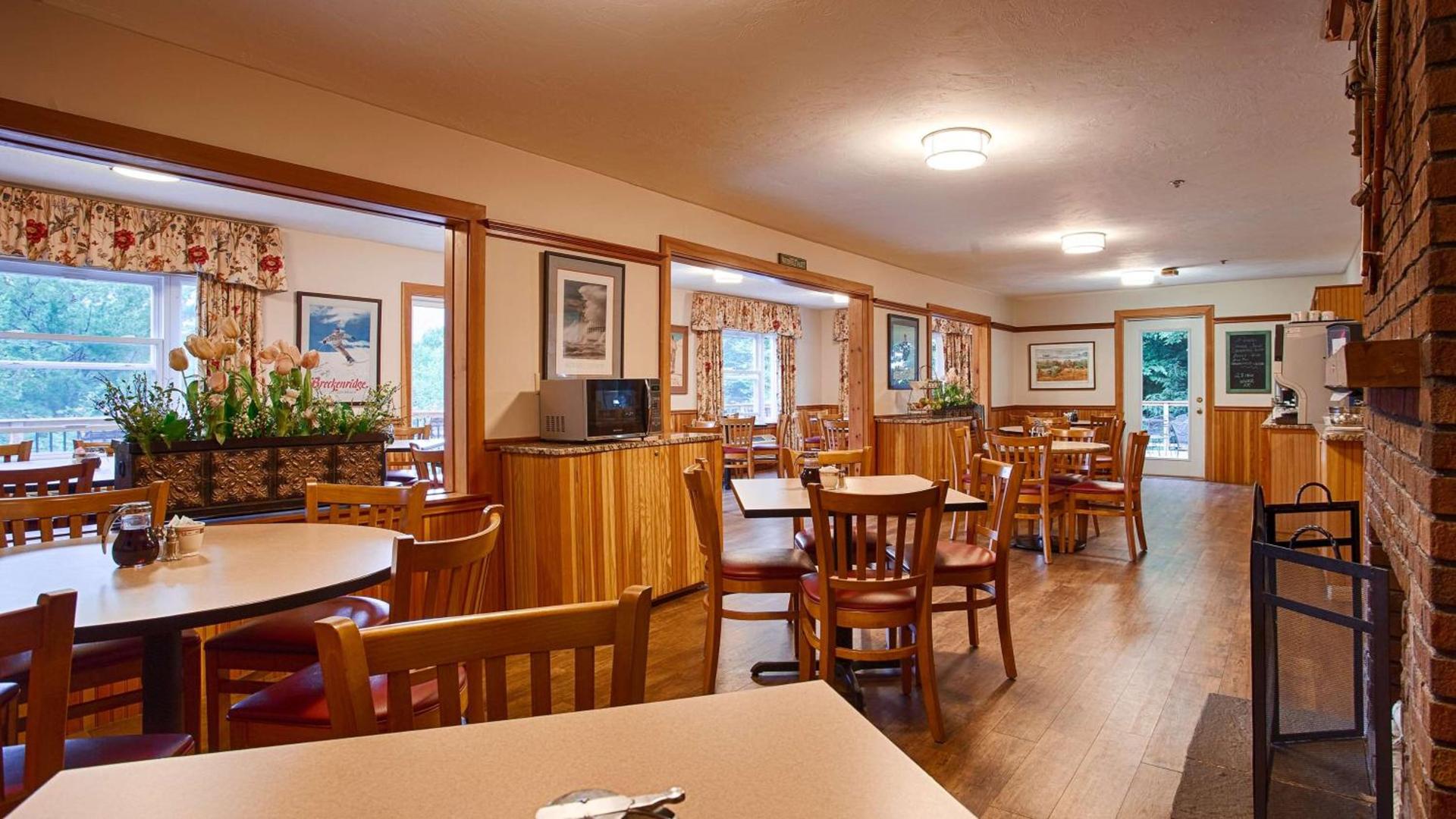 Silver Fox Inn photo 12