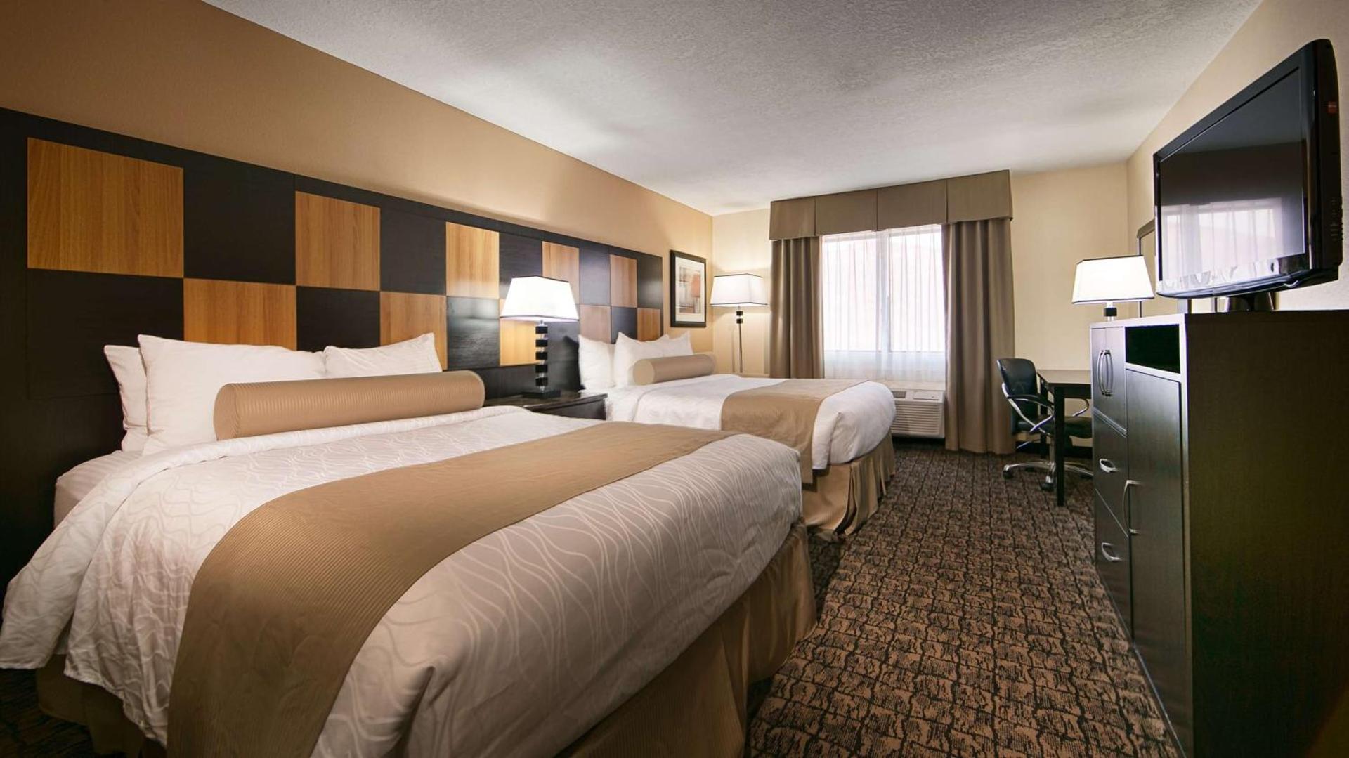 Best Western Plus - Wendover Inn photo 9