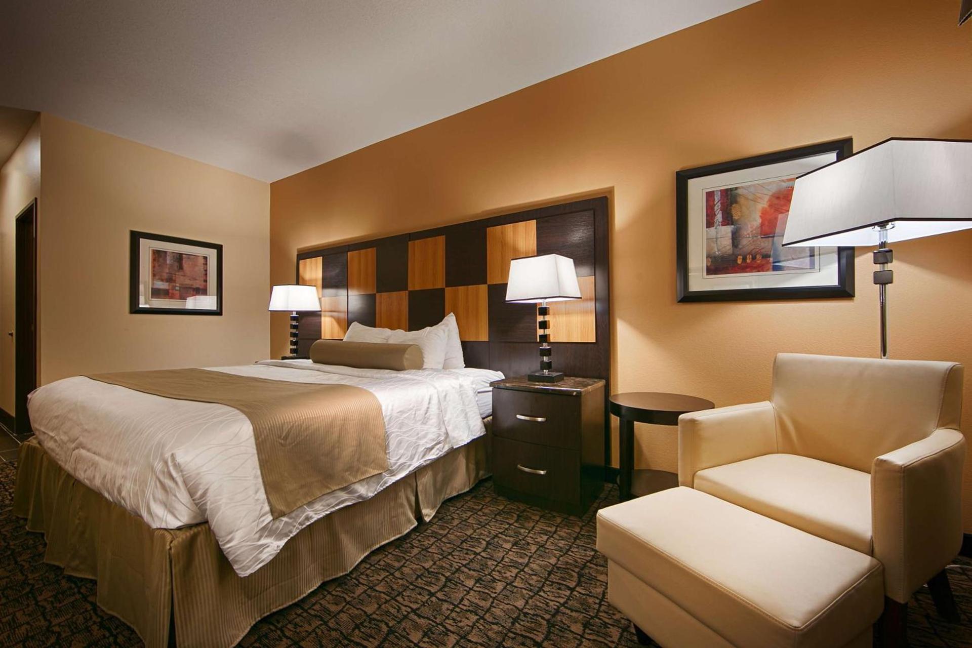 Best Western Plus - Wendover Inn photo 8