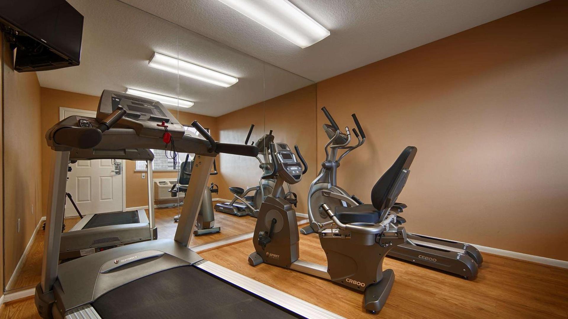 Best Western Pearland Inn photo 16