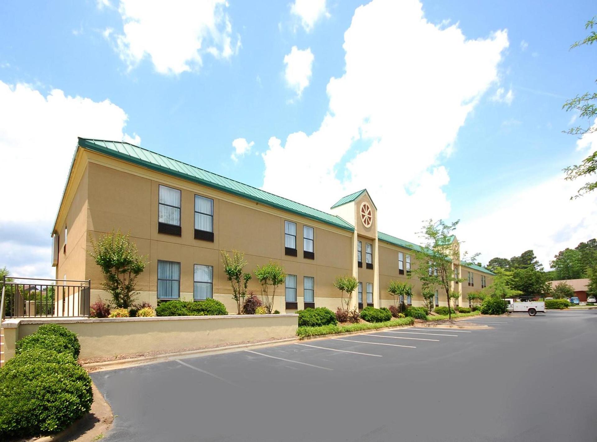 Best Western Plus Edison Inn photo 1
