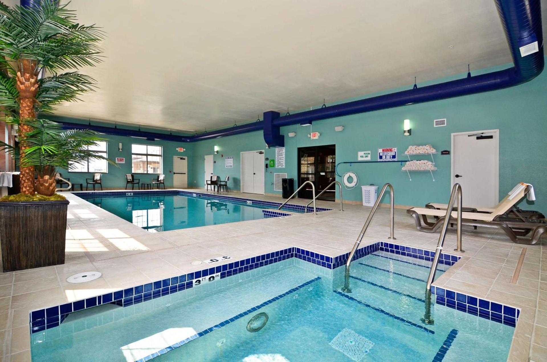 Best Western Plover-Stevens Point Hotel & Conference Center photo 27