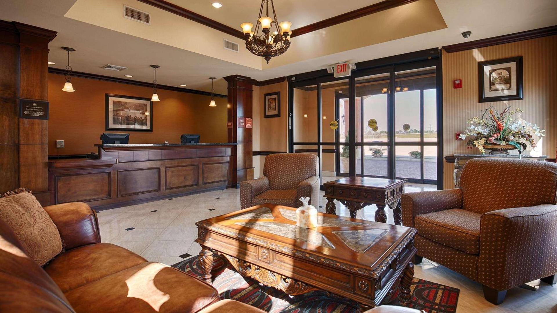 Best Western Orange Inn & Suites photo 2