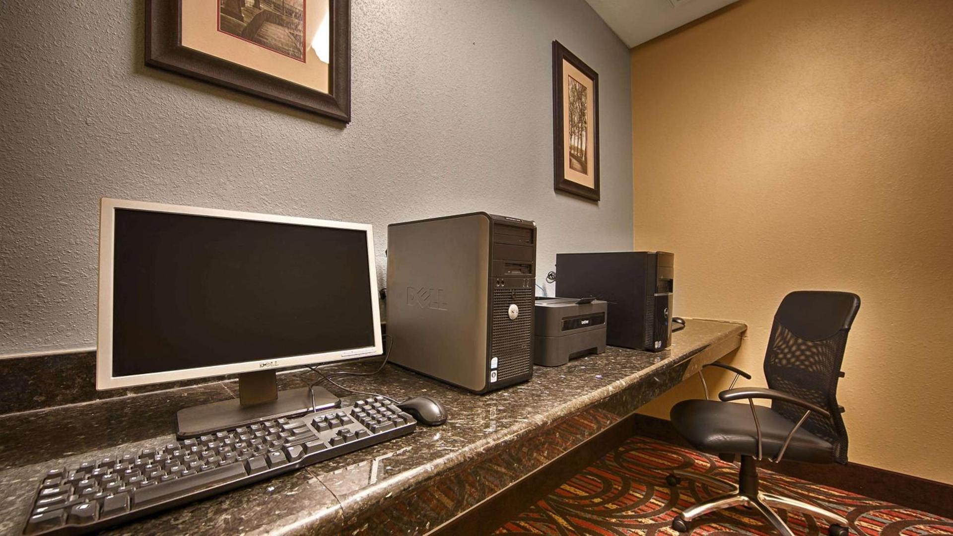 Best Western Orange Inn & Suites photo 15