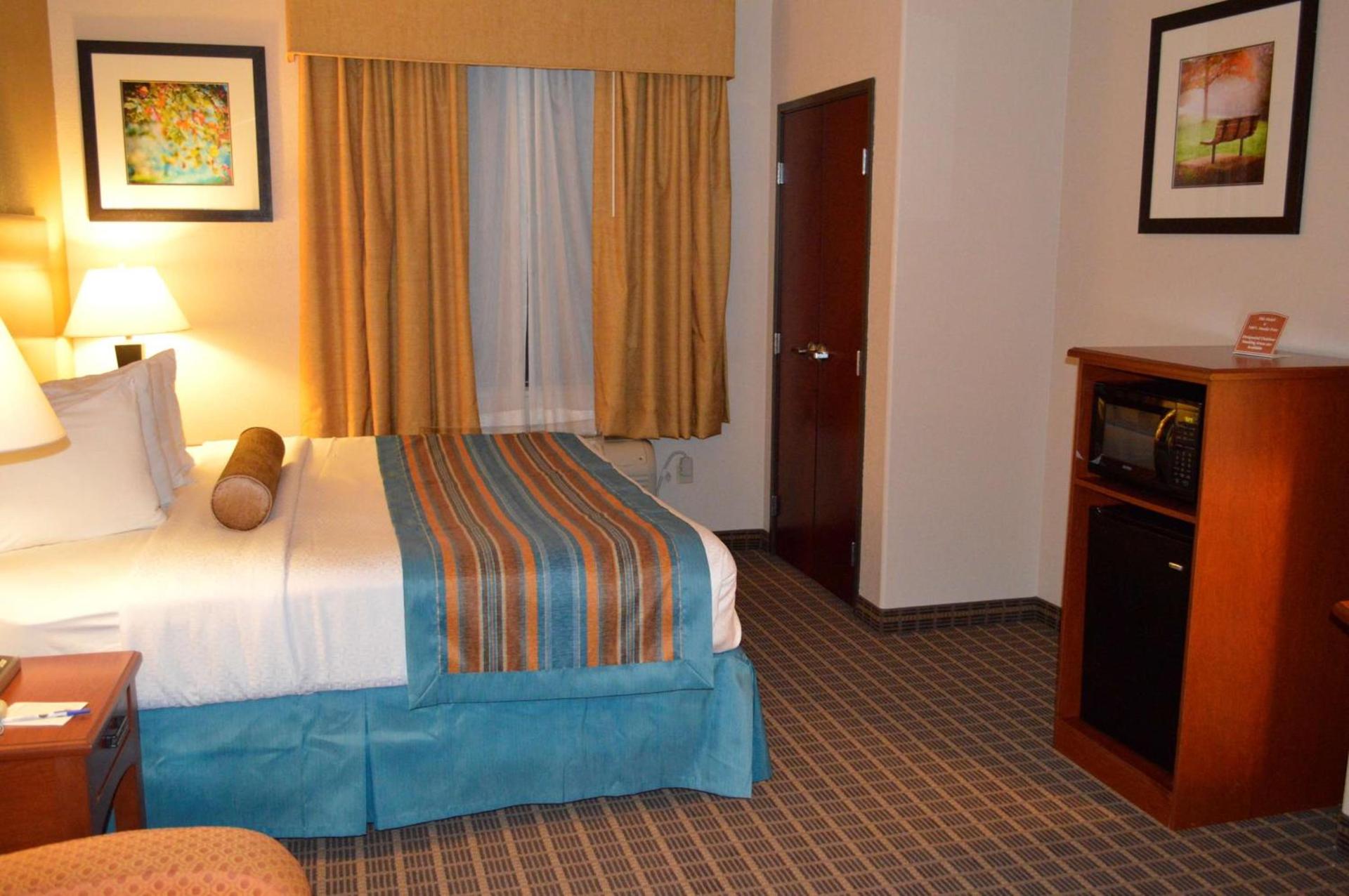Best Western Orange Inn & Suites photo 9