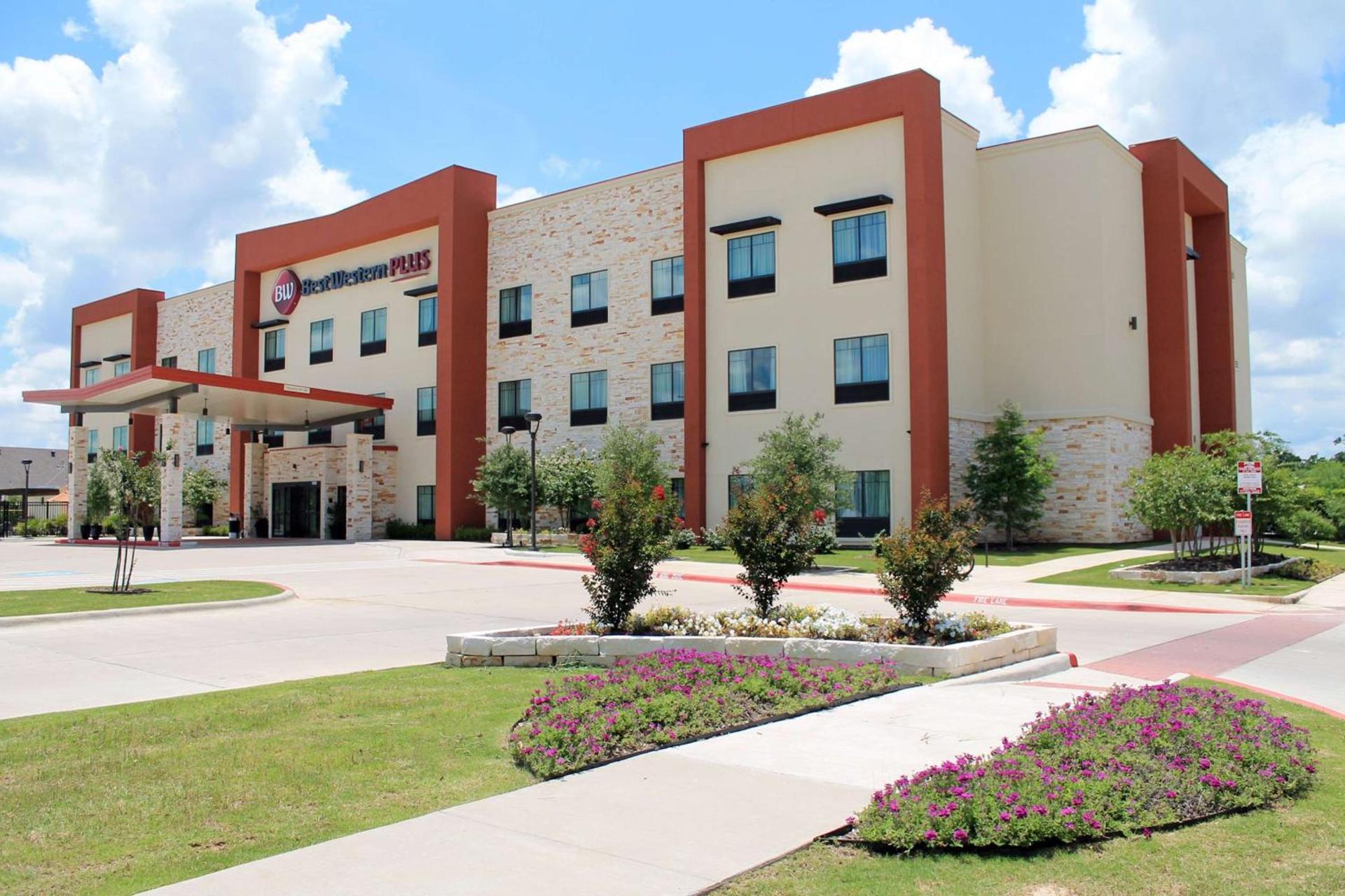 Best Western Plus College Station Inn & Suites photo 6