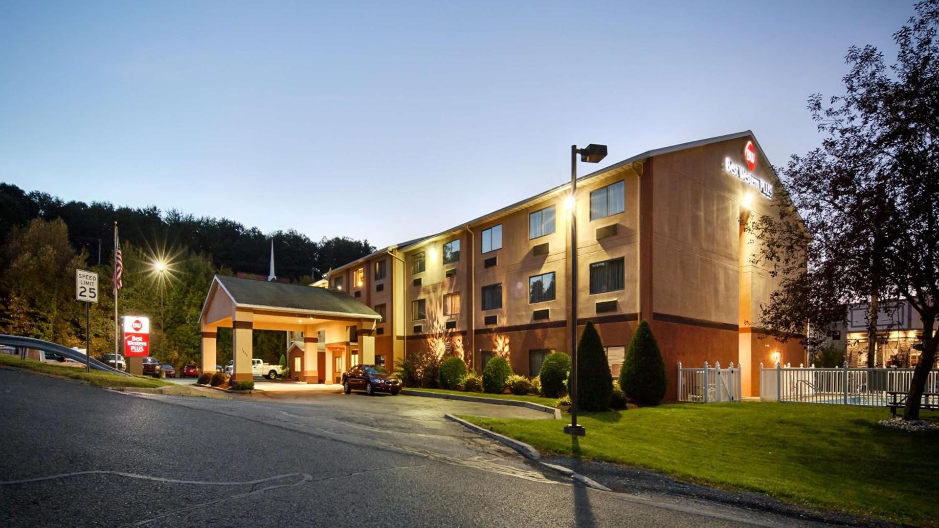 Best Western PLUS Executive Inn photo 10
