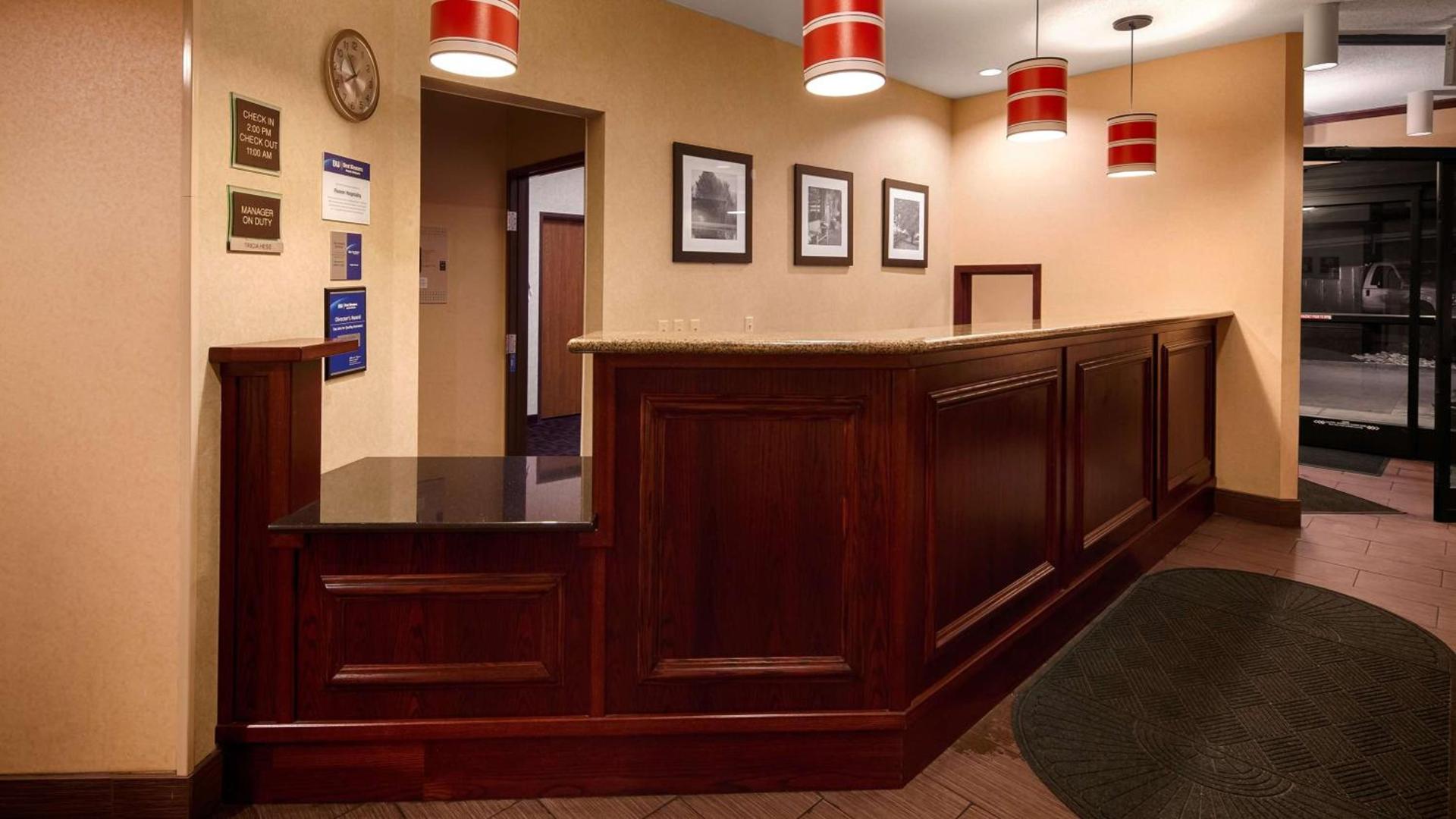 Best Western PLUS Executive Inn photo 11