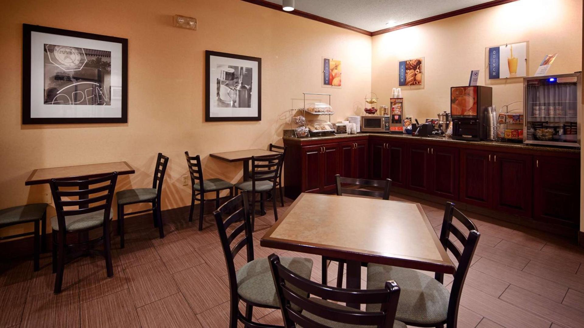 Best Western PLUS Executive Inn photo 4