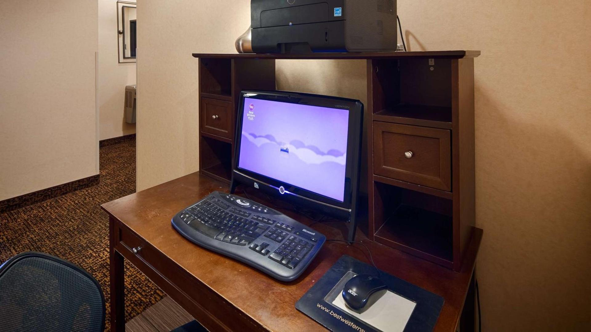 Best Western PLUS Executive Inn photo 5