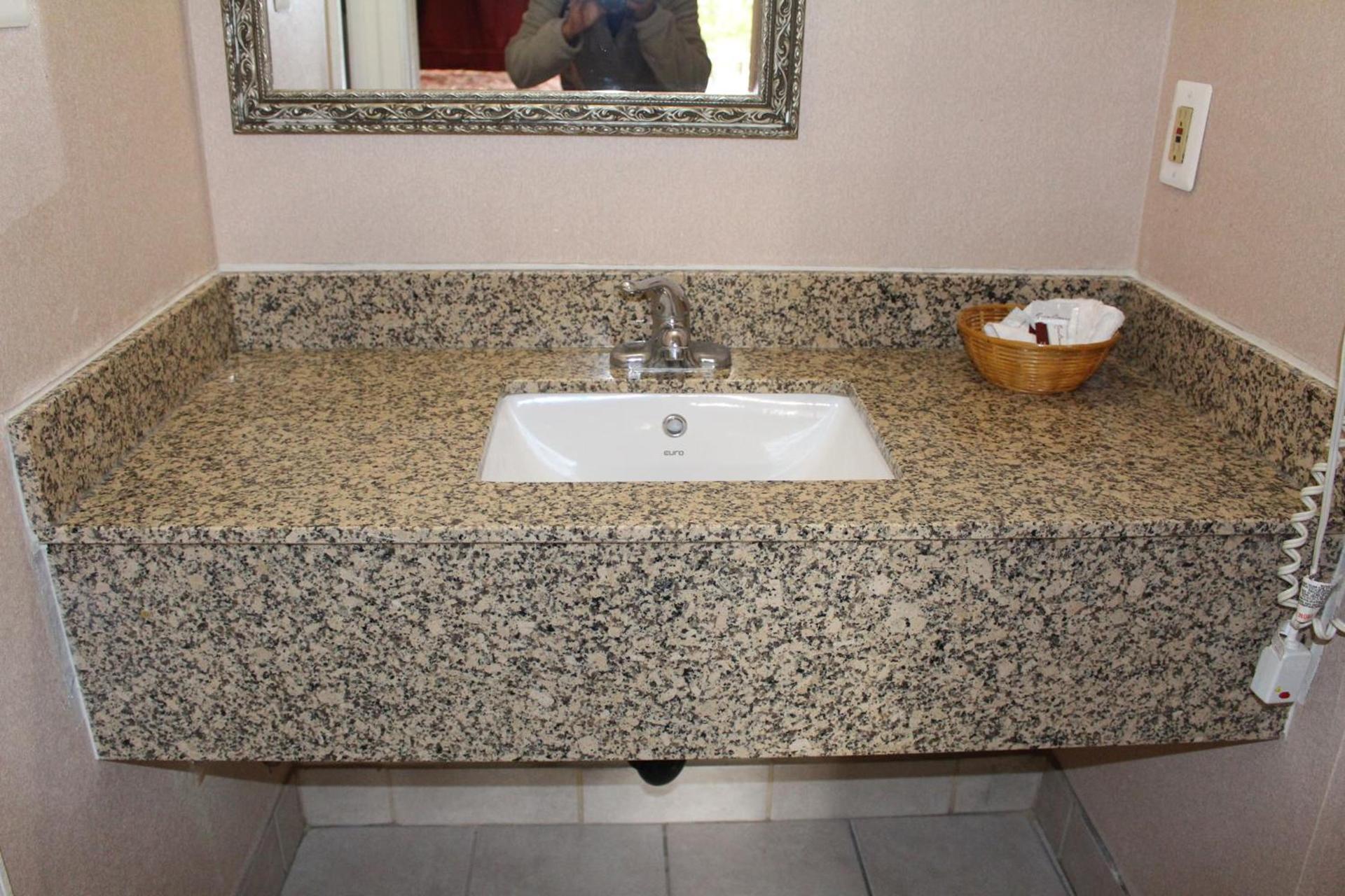 Highlander Motor Inn Atlantic City photo 6