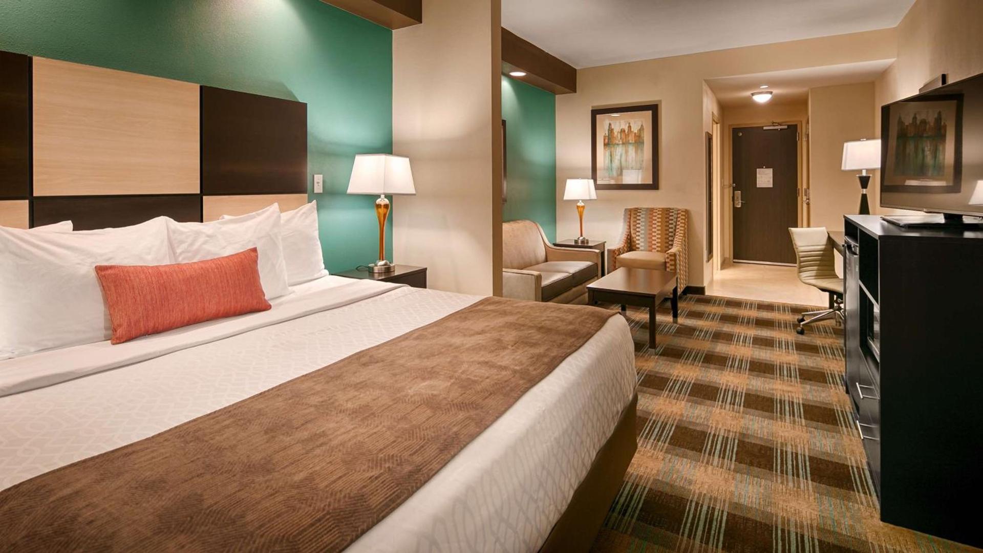 Best Western Plus Atrium Inn & Suites photo 18