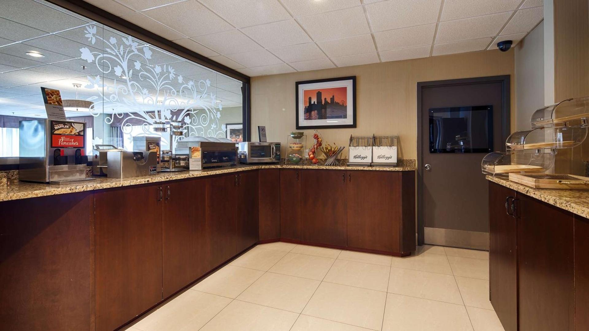 Best Western O'Hare/Elk Grove Hotel photo 3