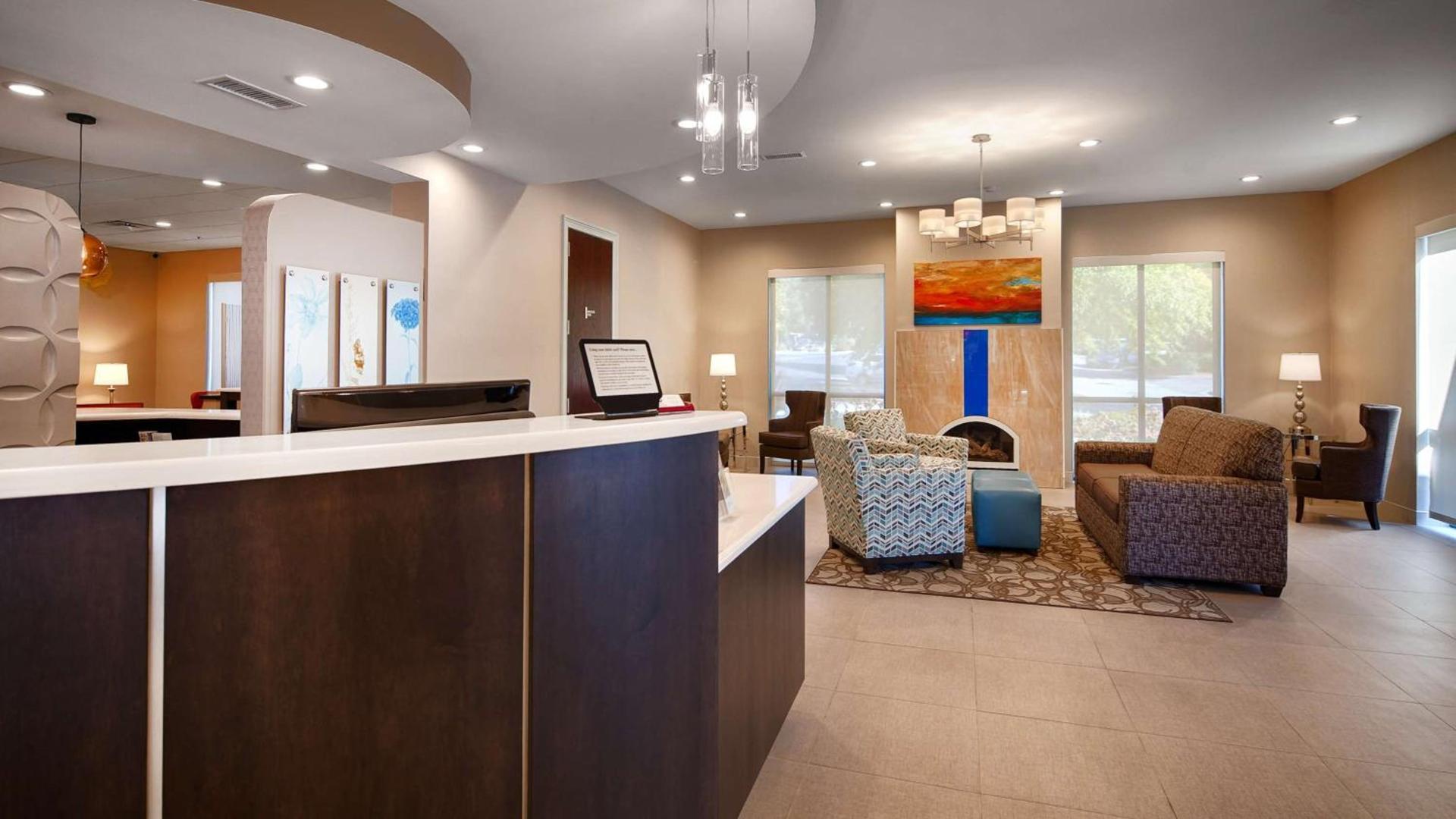 Best Western Plus Roswell/Alpharetta photo 10