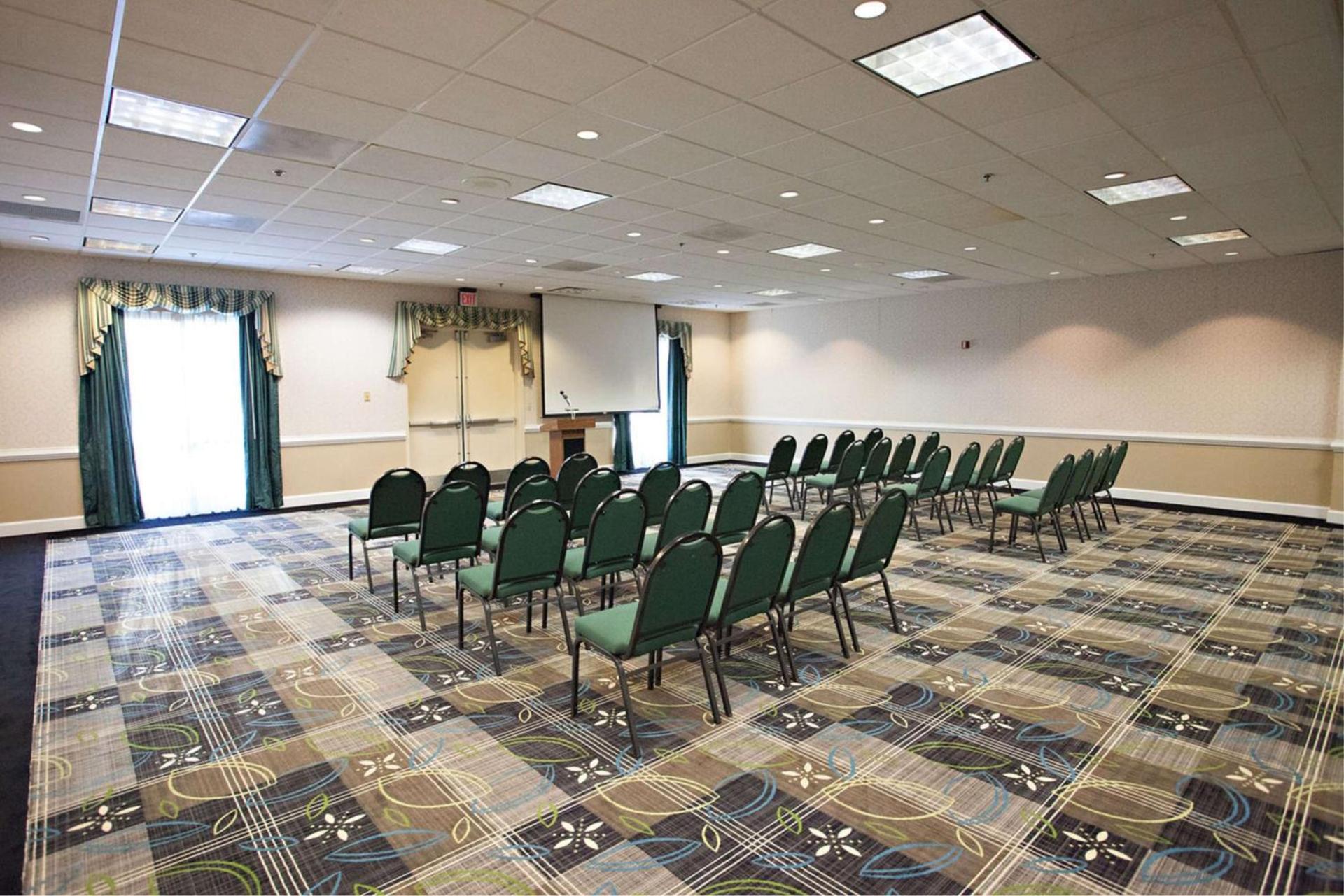 Best Western Plus Roswell/Alpharetta photo 14