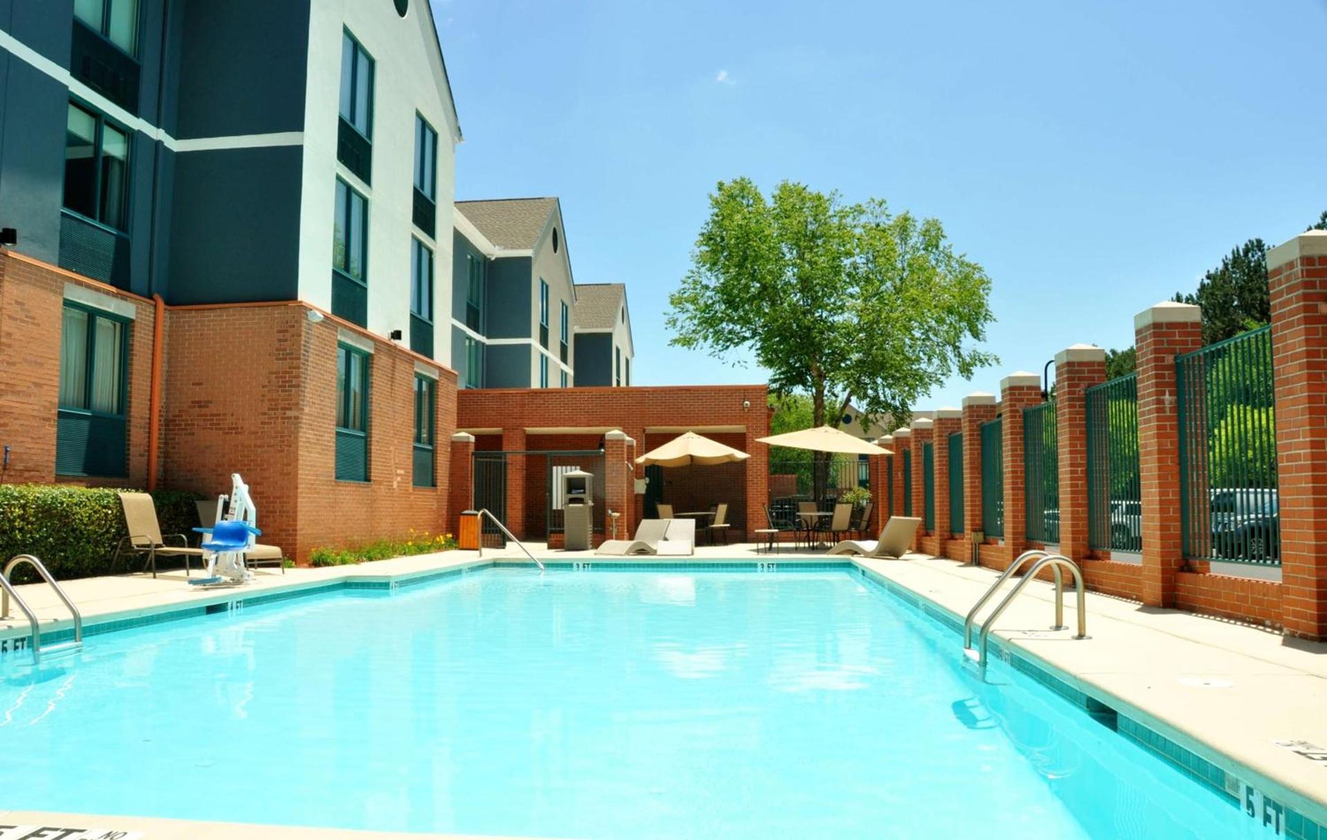 Best Western Plus Roswell/Alpharetta photo 12