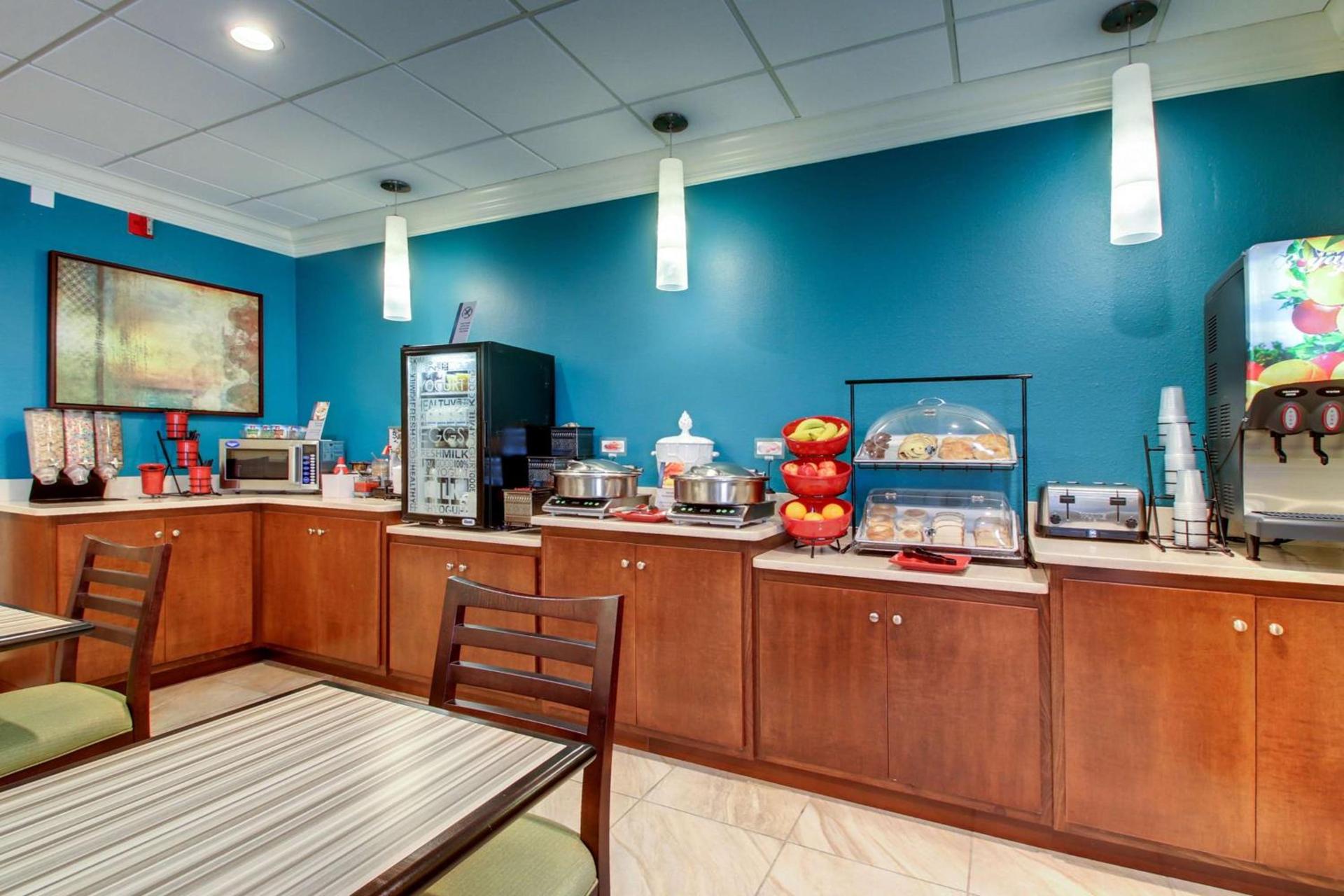Best Western Eagles Inn photo 31