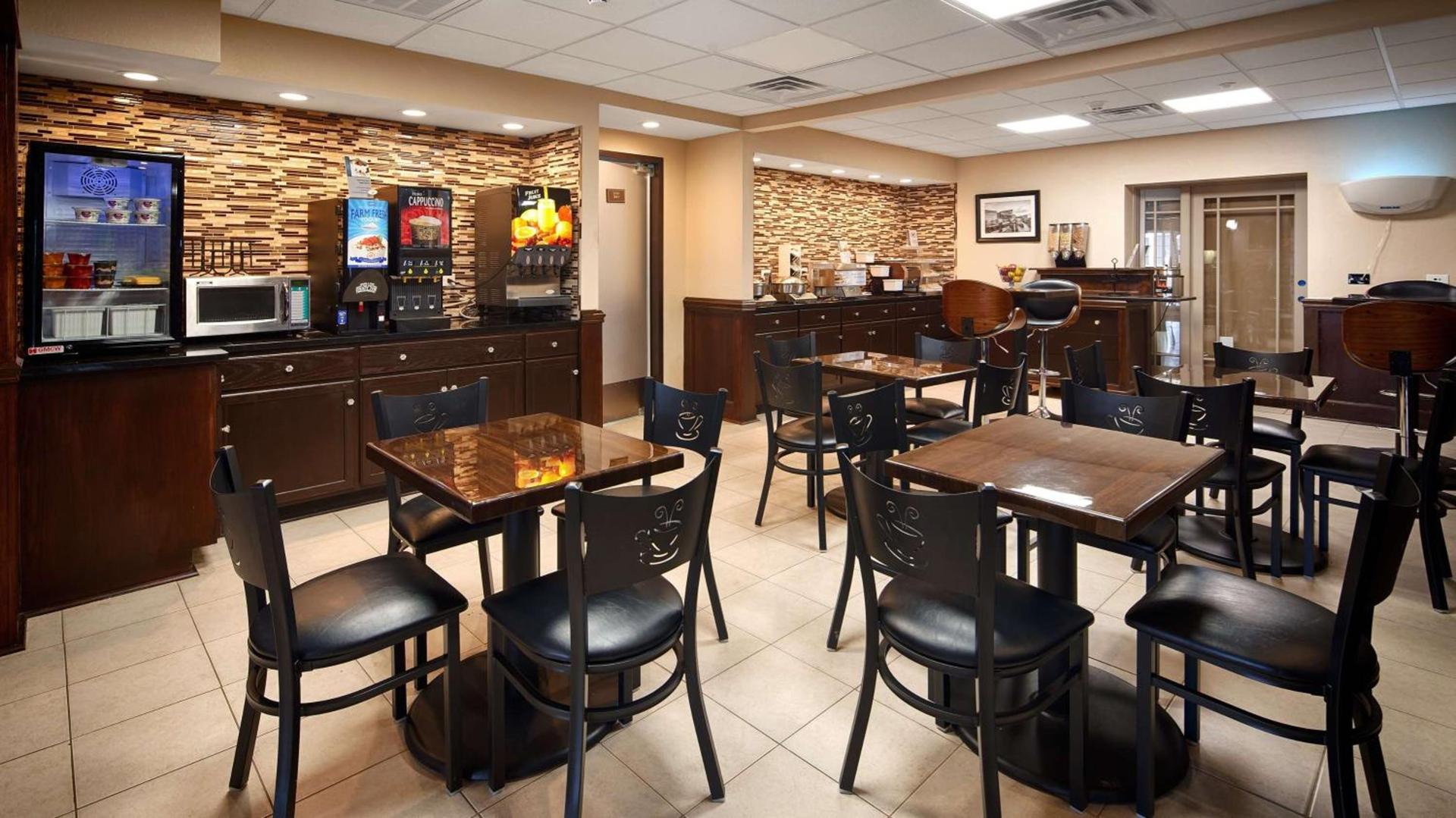 Best Western Plus Crawfordsville Hotel photo 4