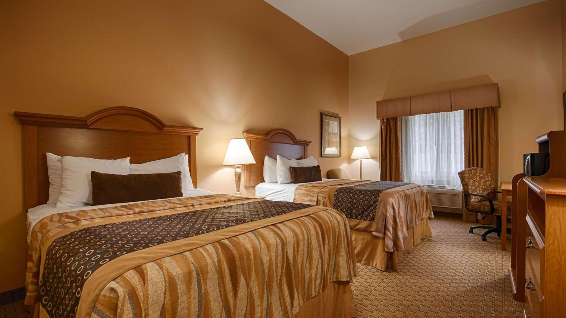 Best Western Plus New Caney Inn & Suites photo 14