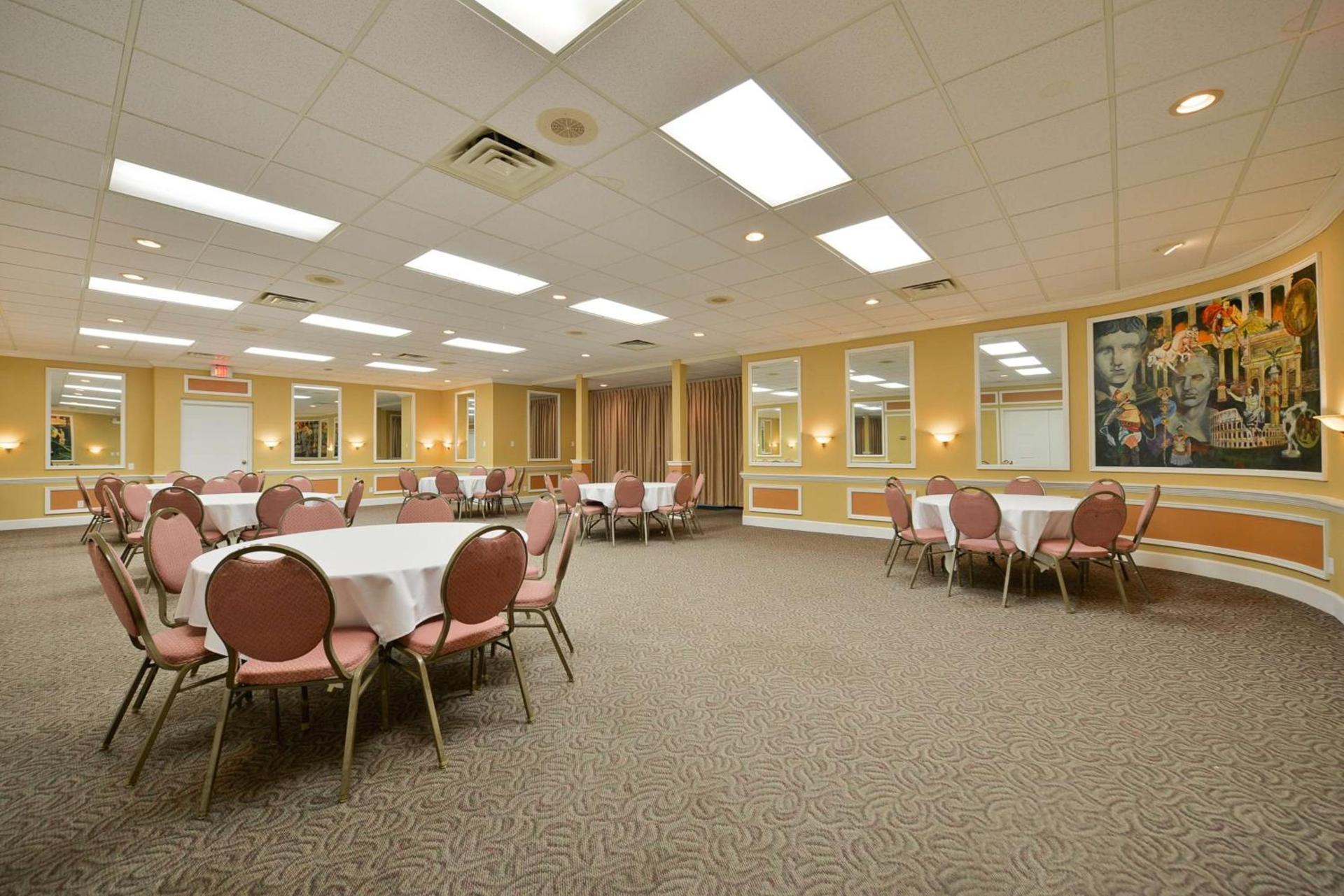 Best Western Green Bay Inn and Conference Center photo 9