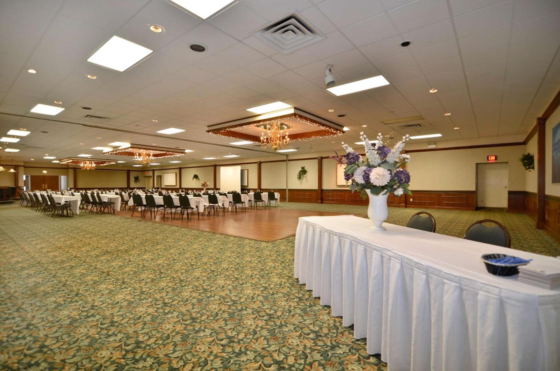 Best Western Green Bay Inn and Conference Center photo 4