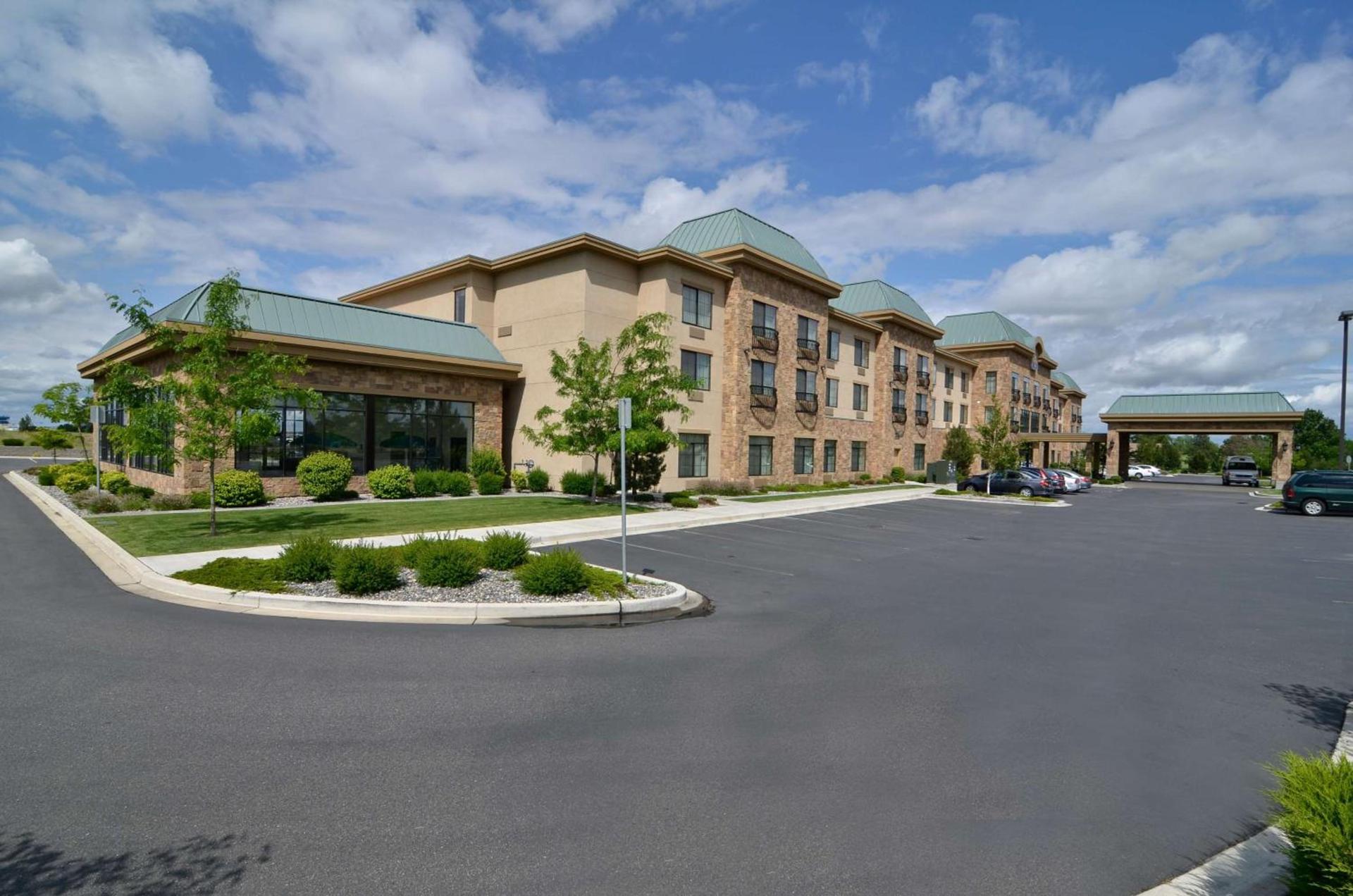 Best Western Premier Pasco Inn and Suites photo 44