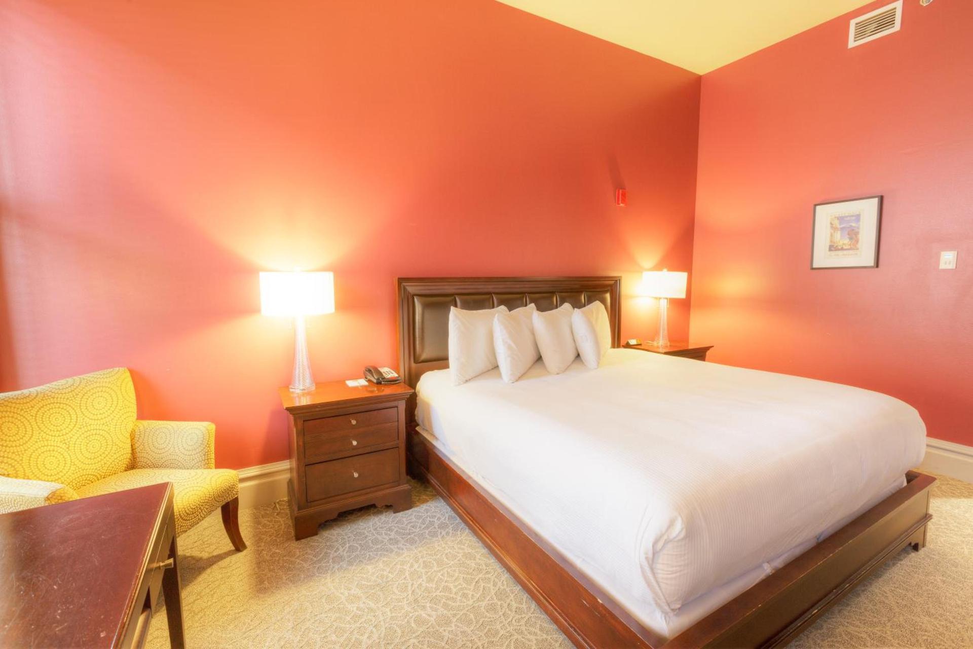 Montvale Hotel photo 48