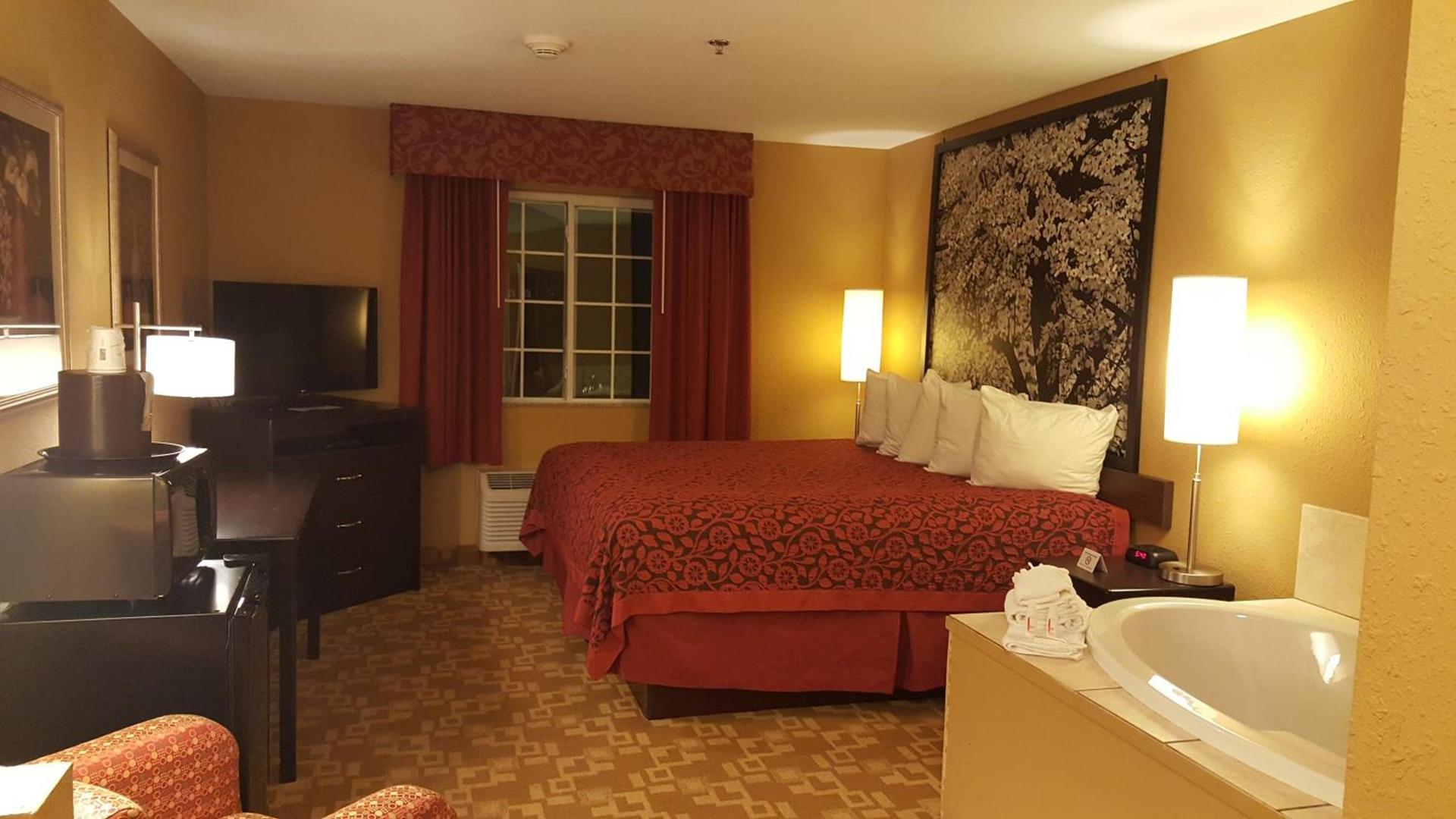 Days Inn by Wyndham Central City photo 20