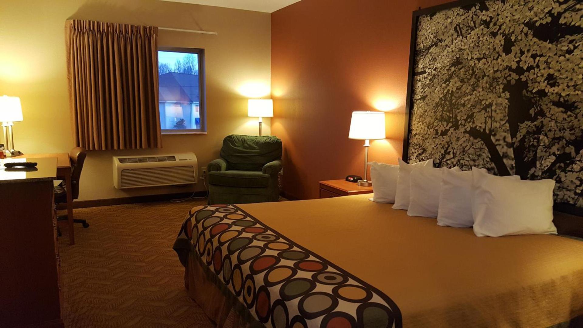 Super 8 by Wyndham Central City photo 21