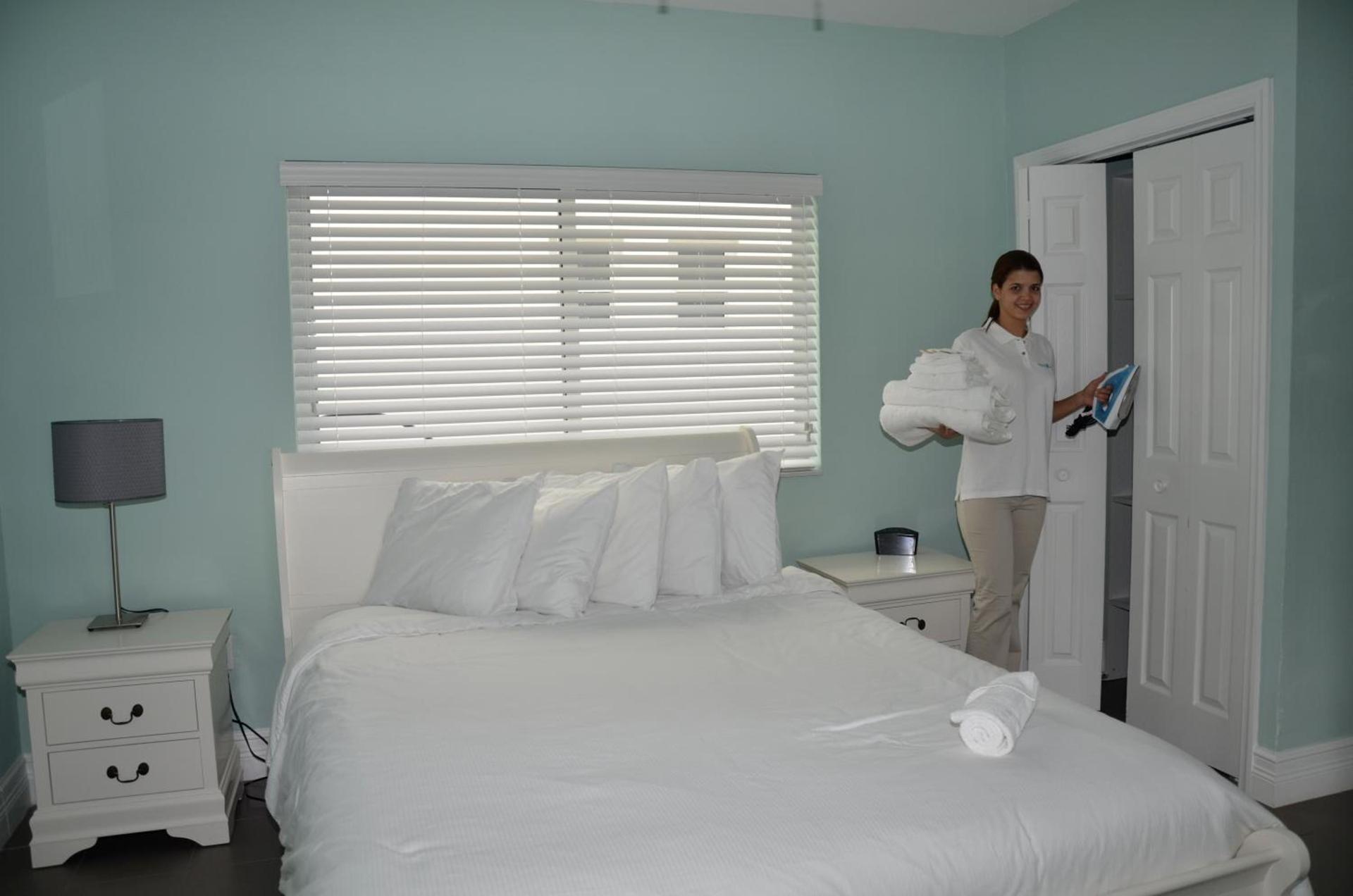 Hollywood Beachside Boutique Suite photo 8