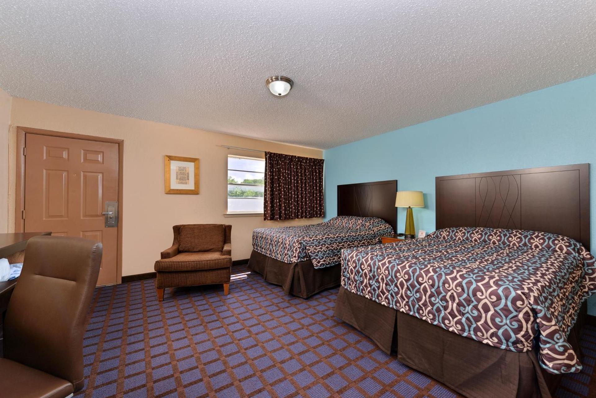 Economy Inn Ardmore photo 24