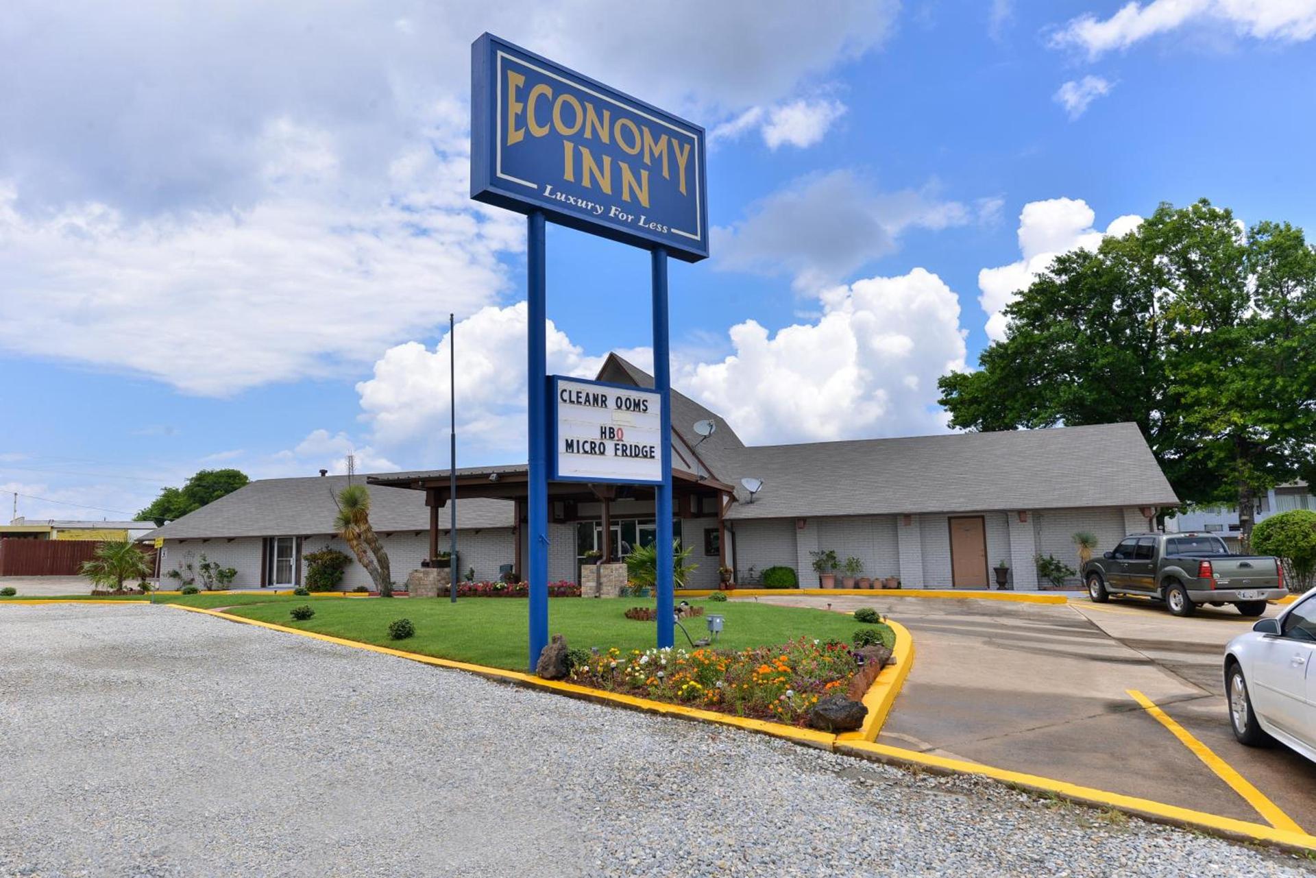 Economy Inn Ardmore photo 15