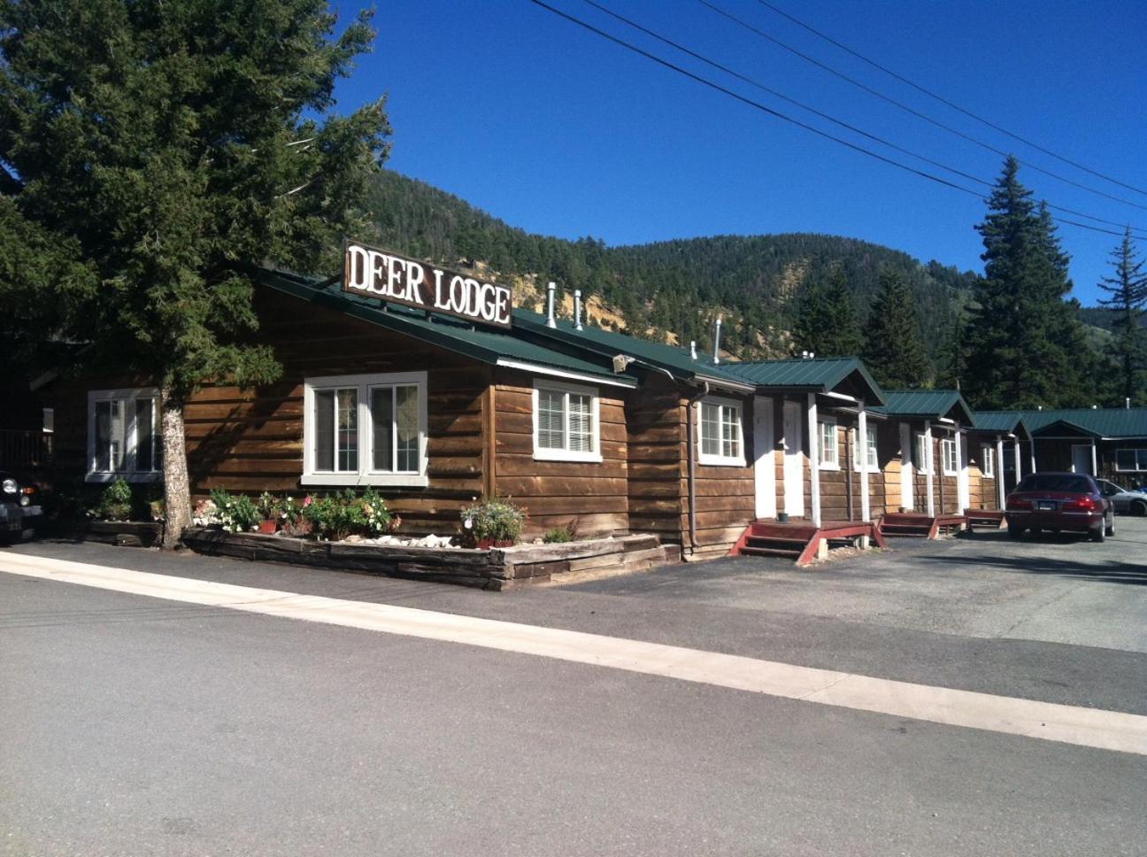 Deer Lodge photo 10