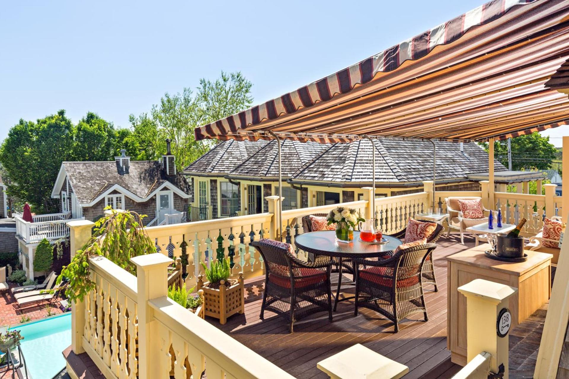 Brass Key Guesthouse Adults Only photo 11