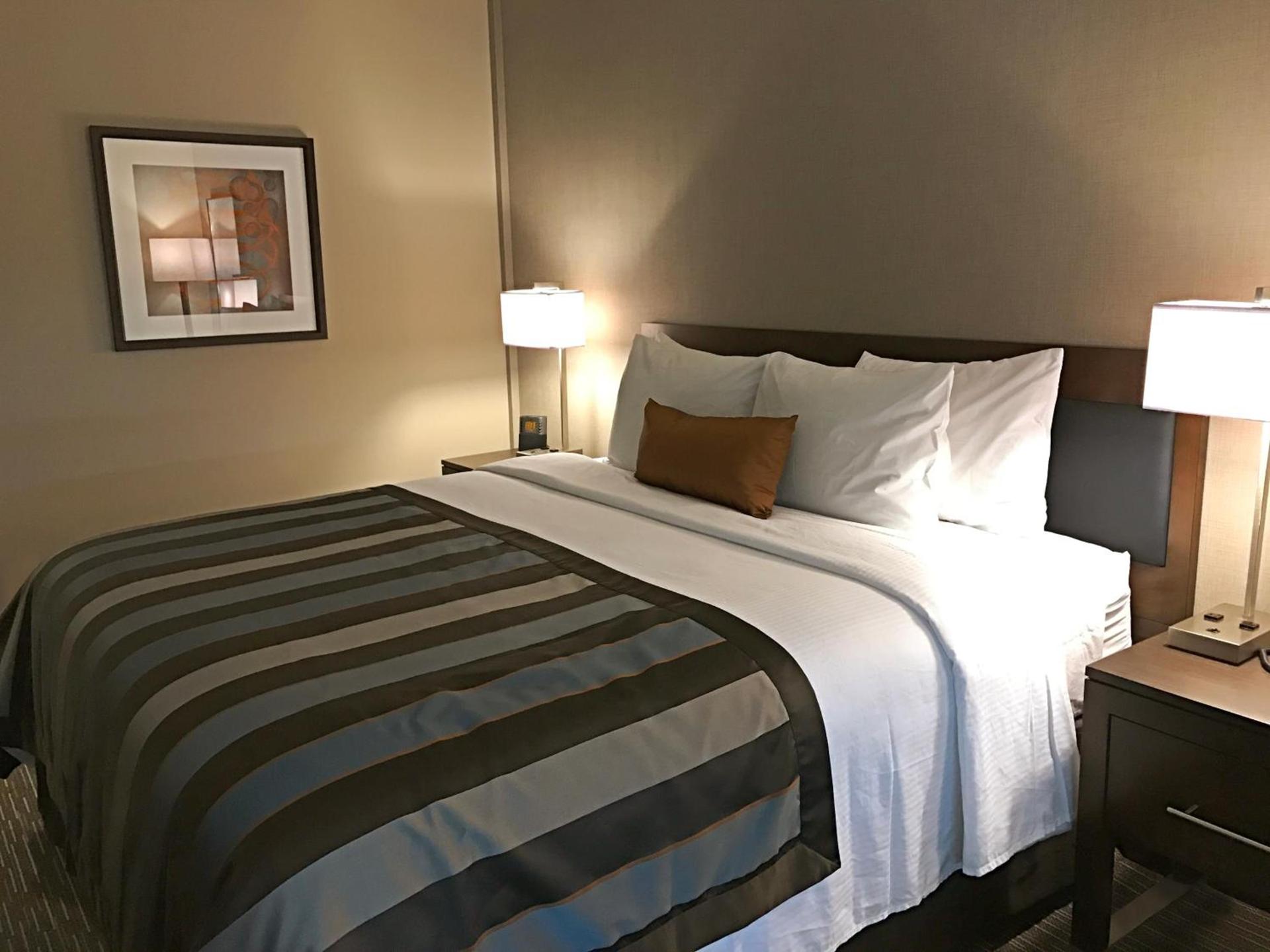 Wingate by Wyndham Miami Airport photo 15