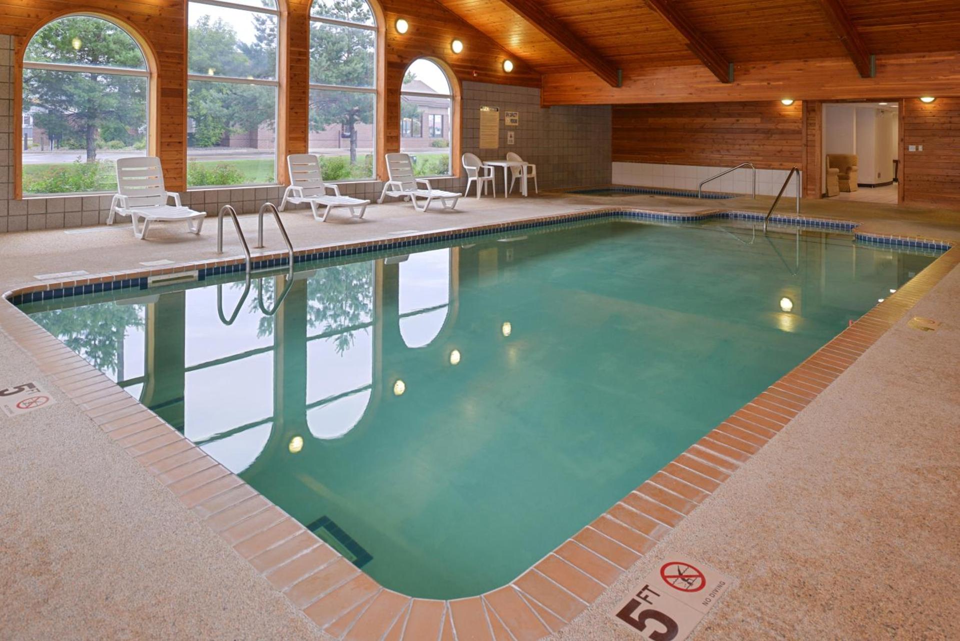 HomeTown Inn photo 11