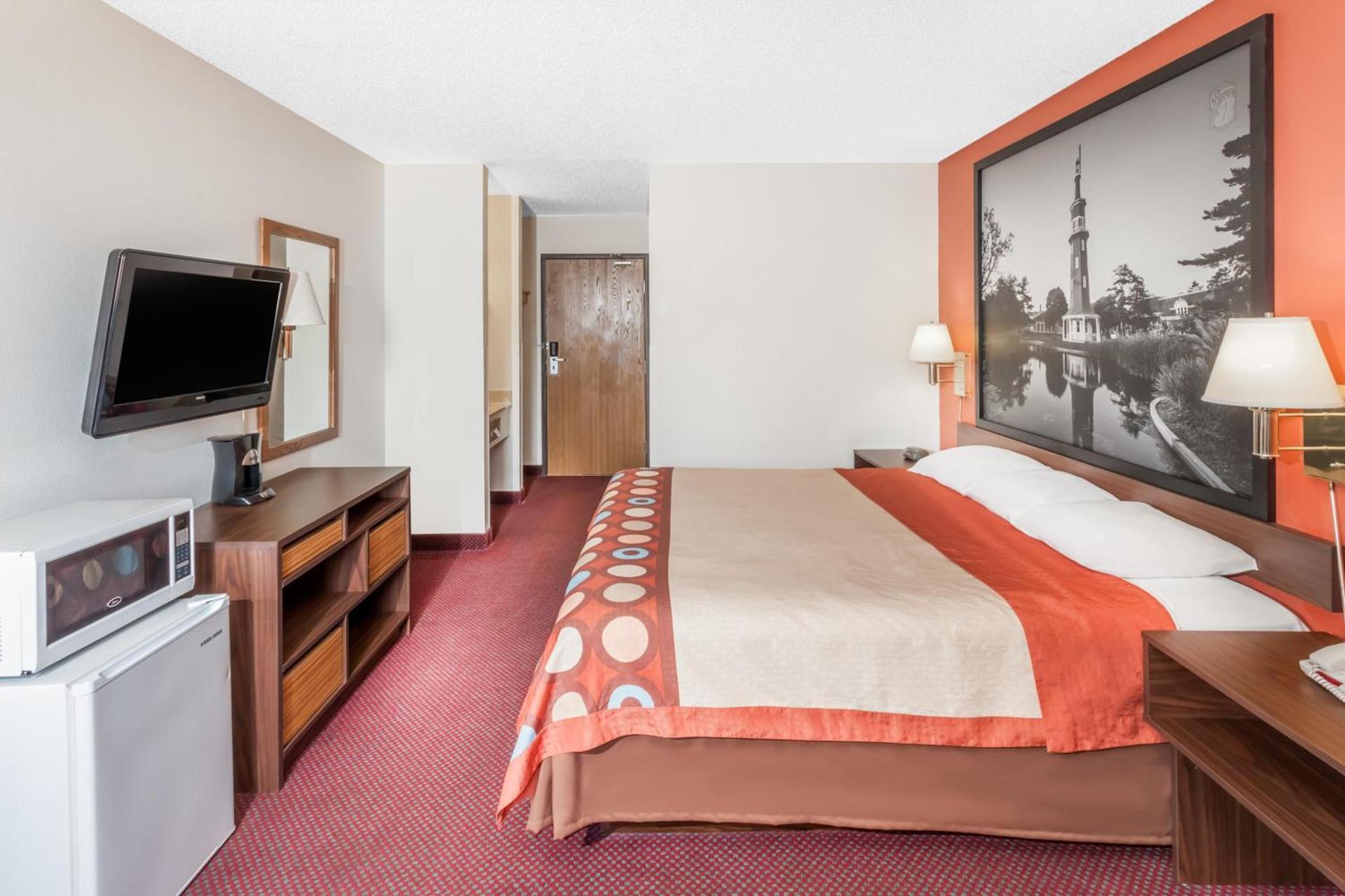 Super 8 by Wyndham Washington/Peoria Area photo 21