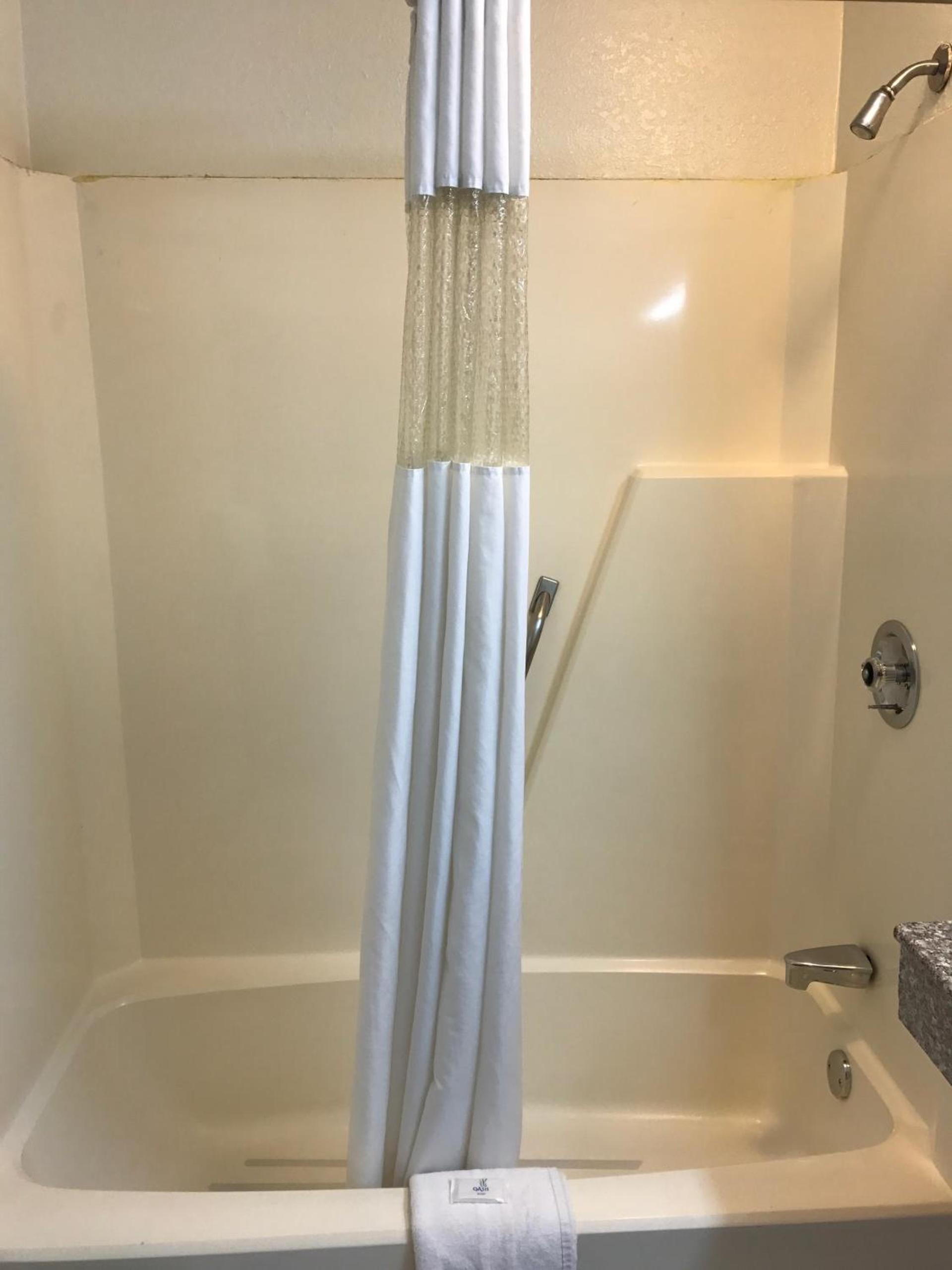 Royal Regency Inn photo 24