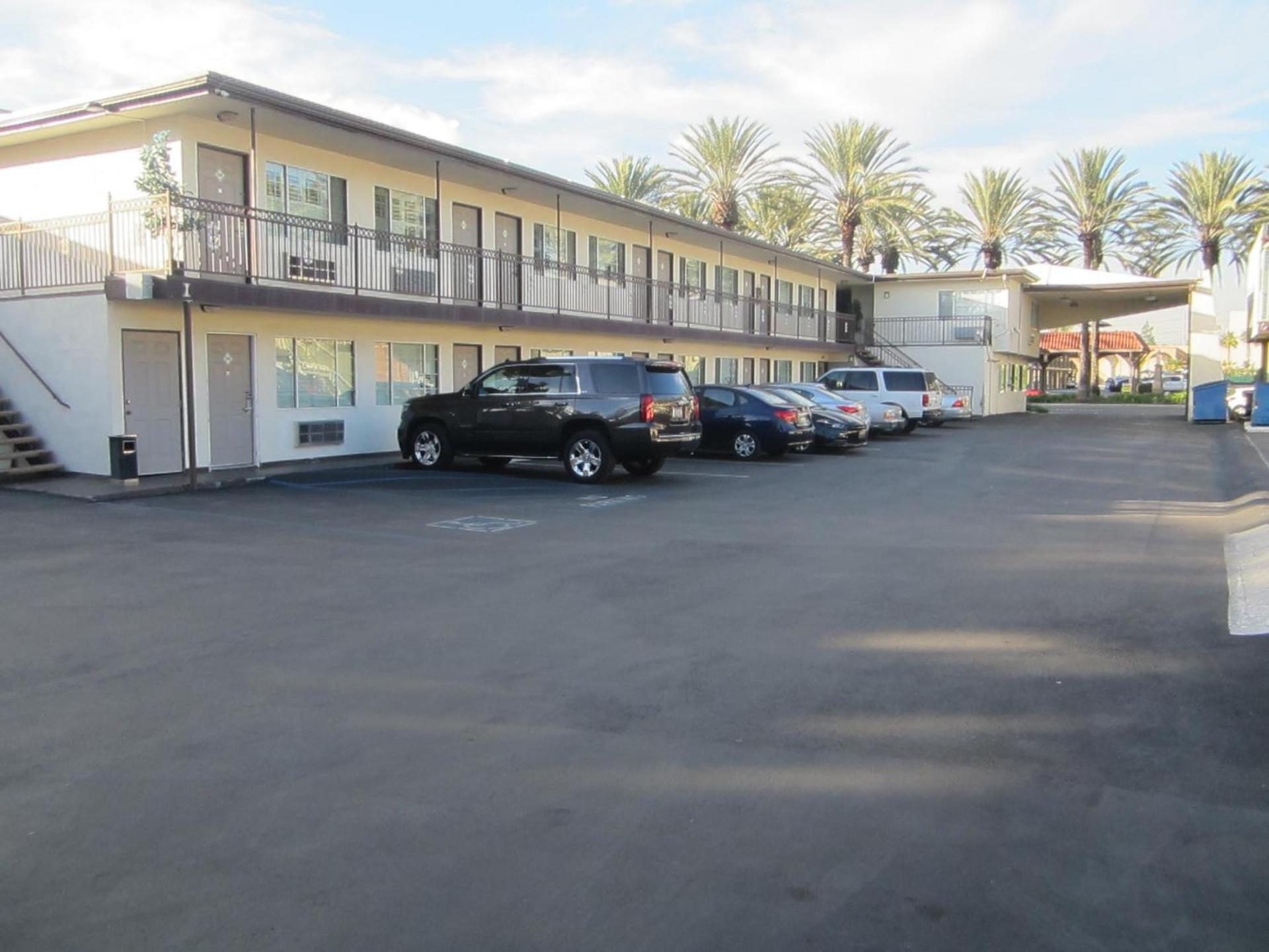 Little Boy Blue Motel photo 11