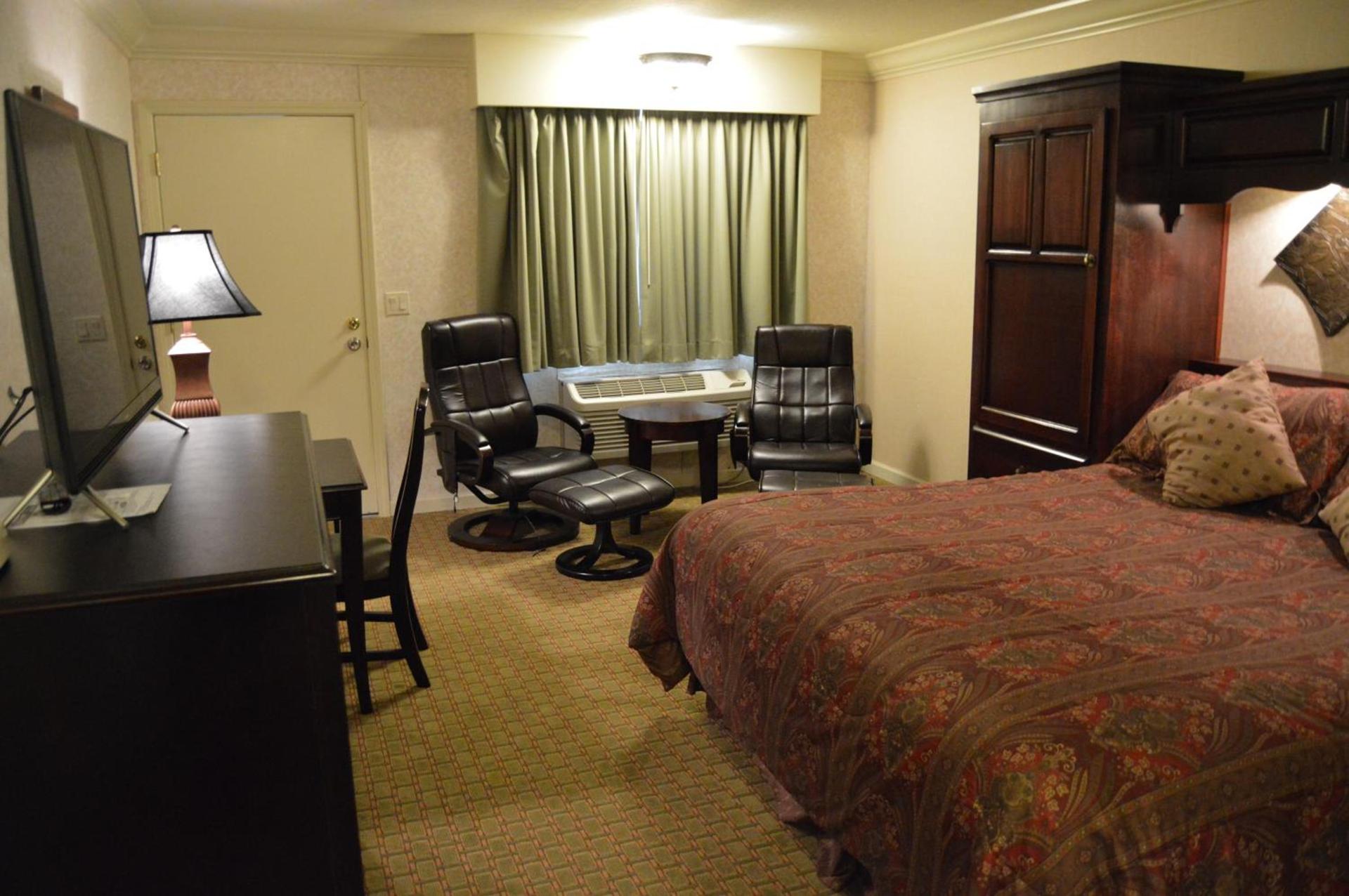 Cedar Lodge photo 12
