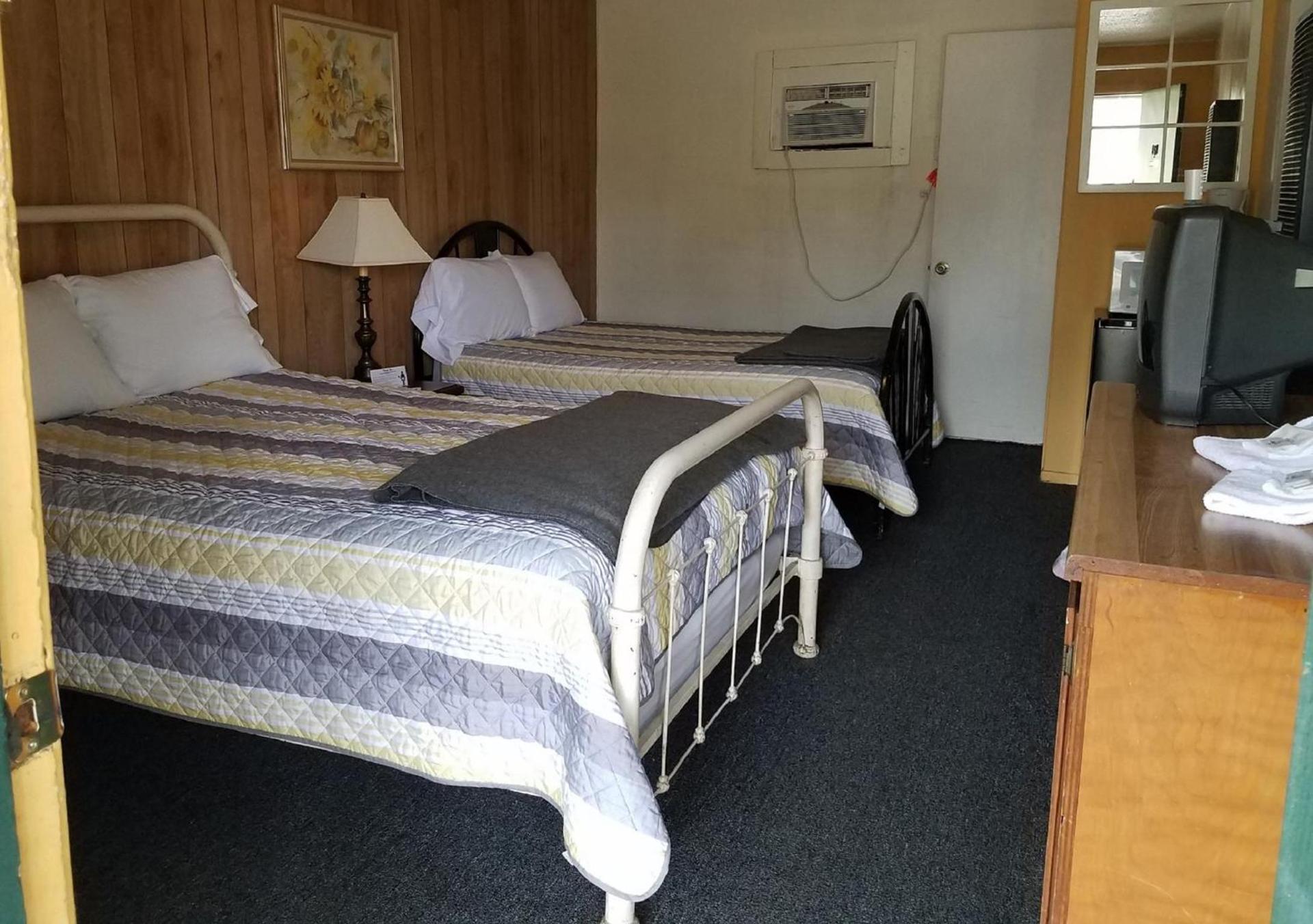 Canton Motel photo 6