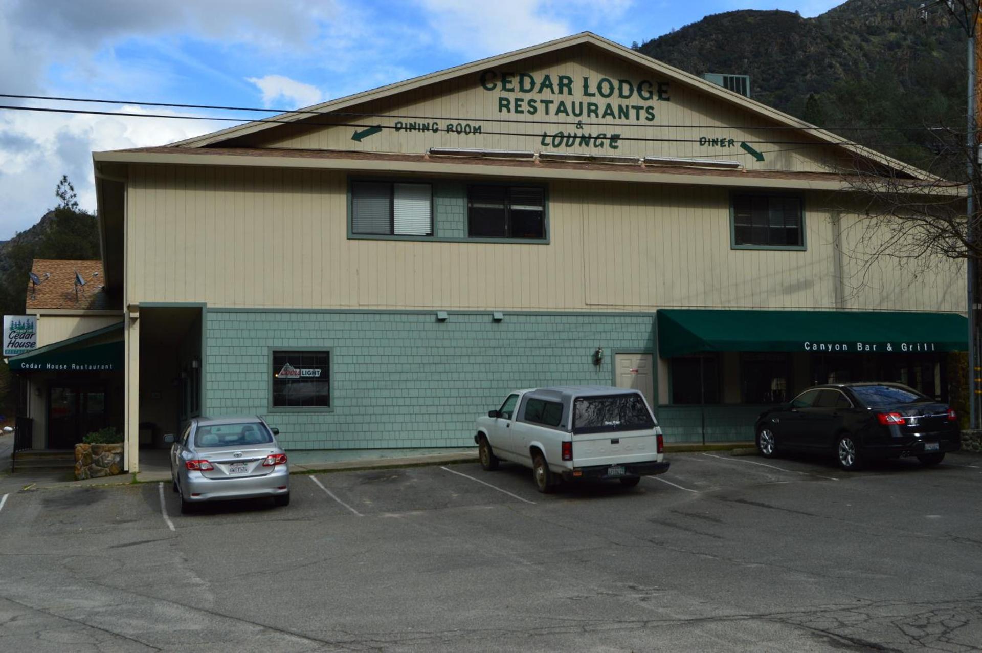 Cedar Lodge photo 7