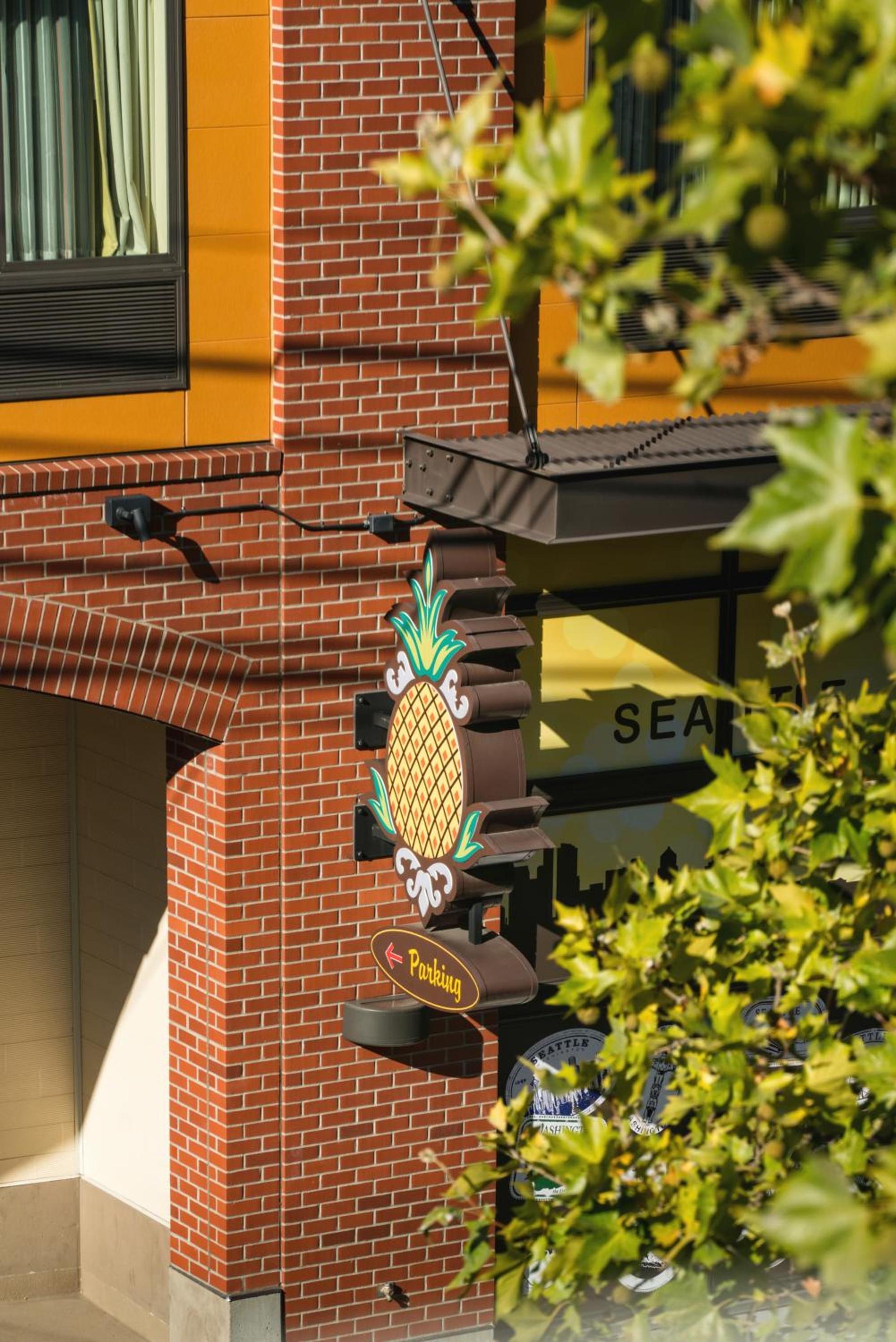 Staypineapple, The Maxwell Hotel, Seattle Center Seattle photo 23