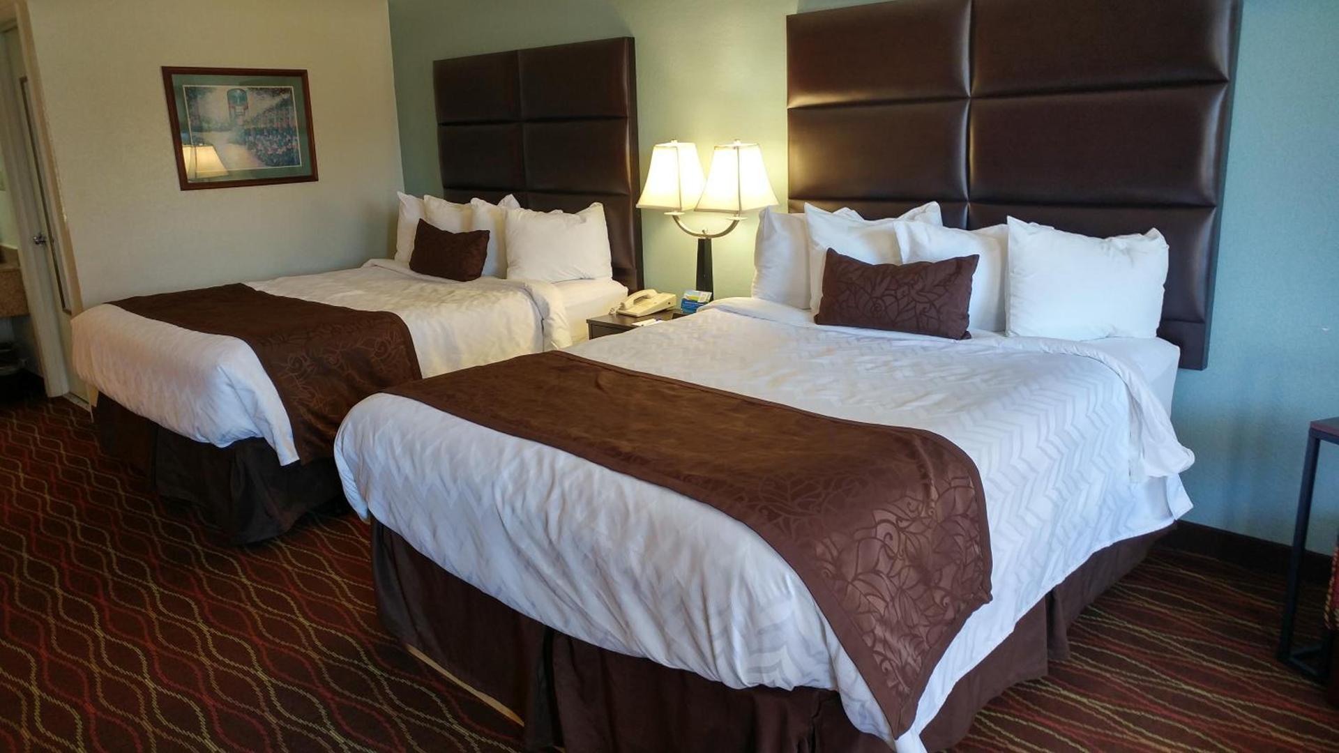 Baymont by Wyndham Helen photo 22