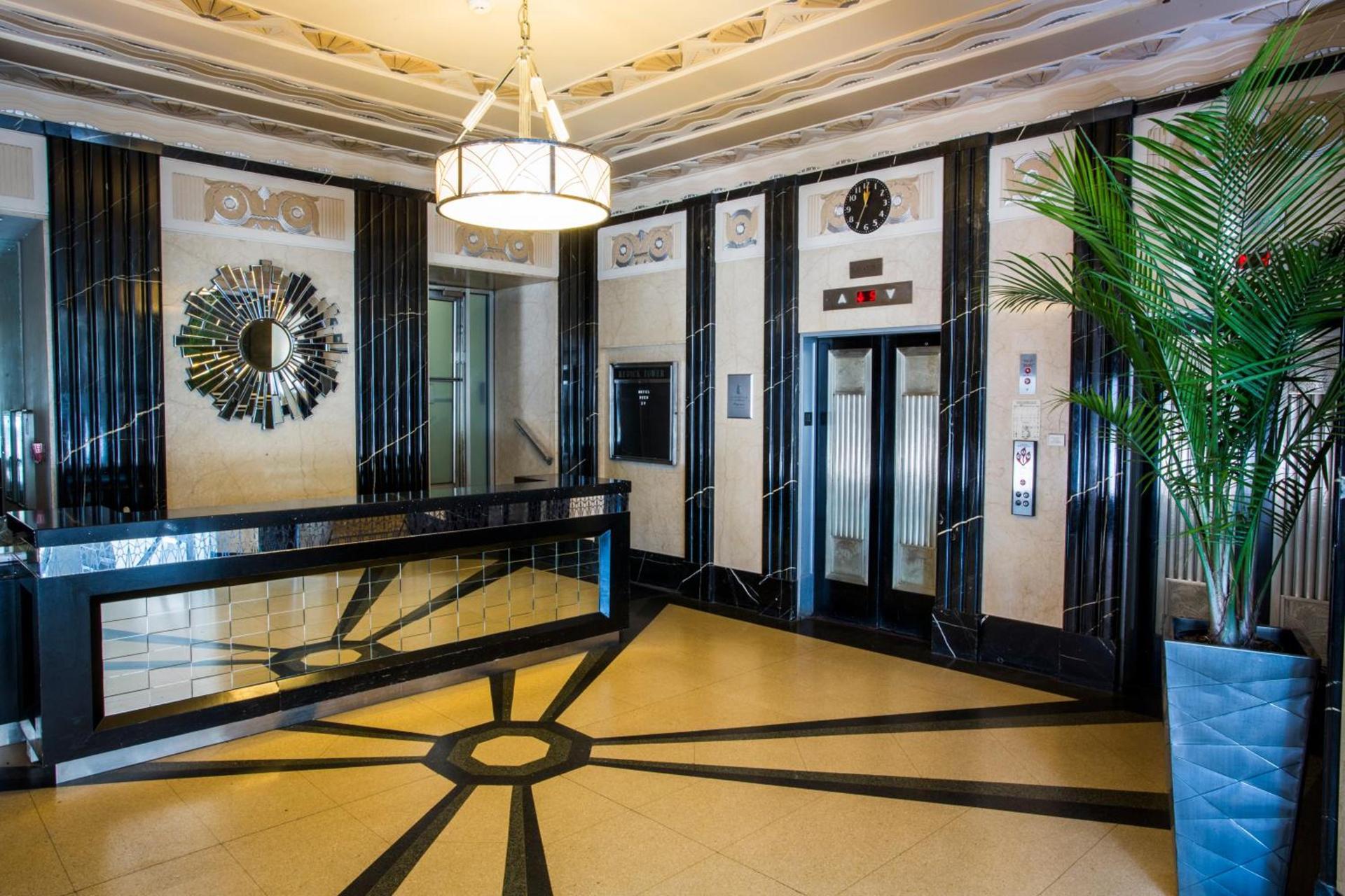 Hotel Deco Omaha, Tapestry Collection by Hilton photo 9